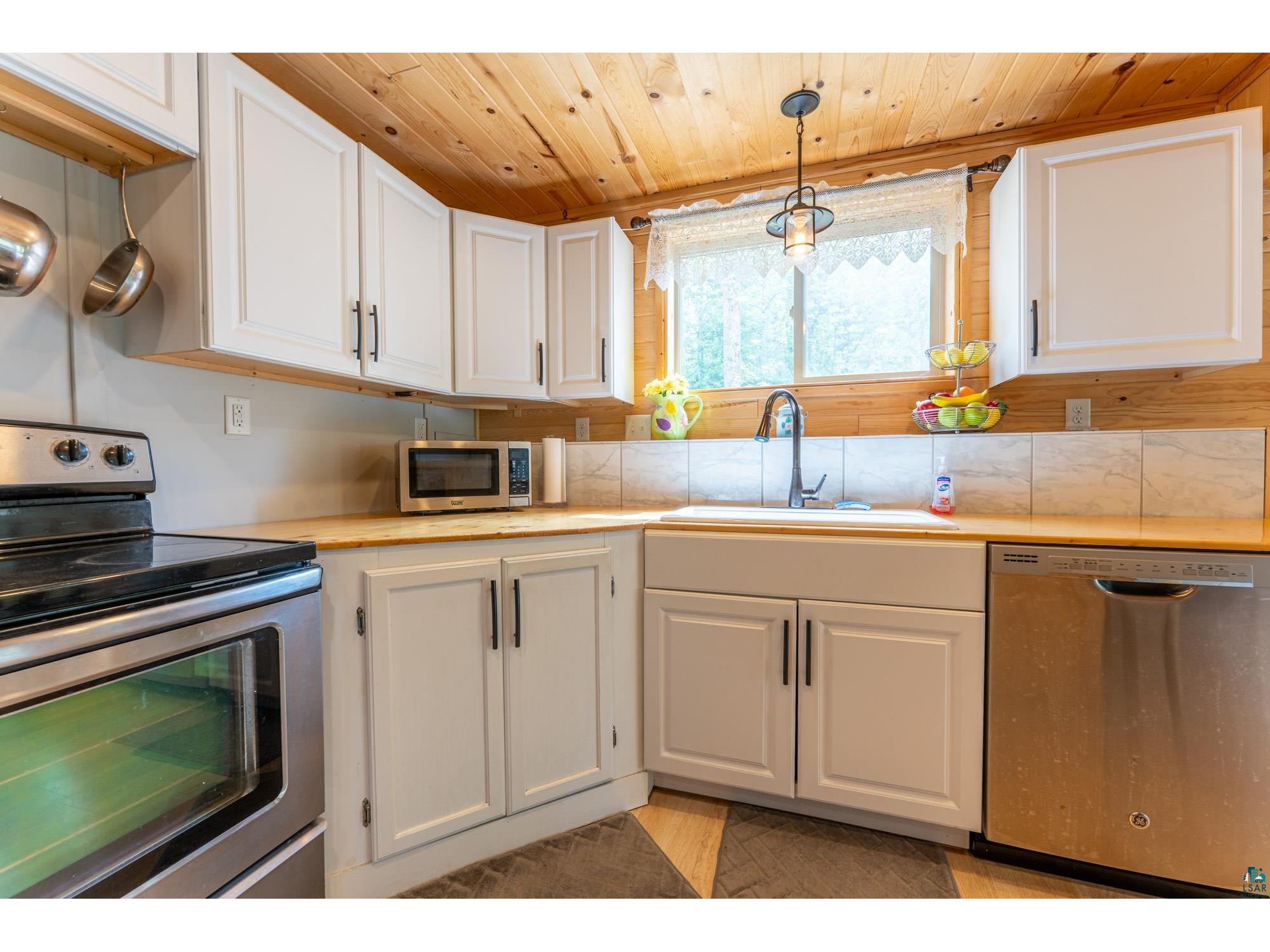 2445 Reed Rd Ely MN 55731 - Burntside Lake 6124998 image24