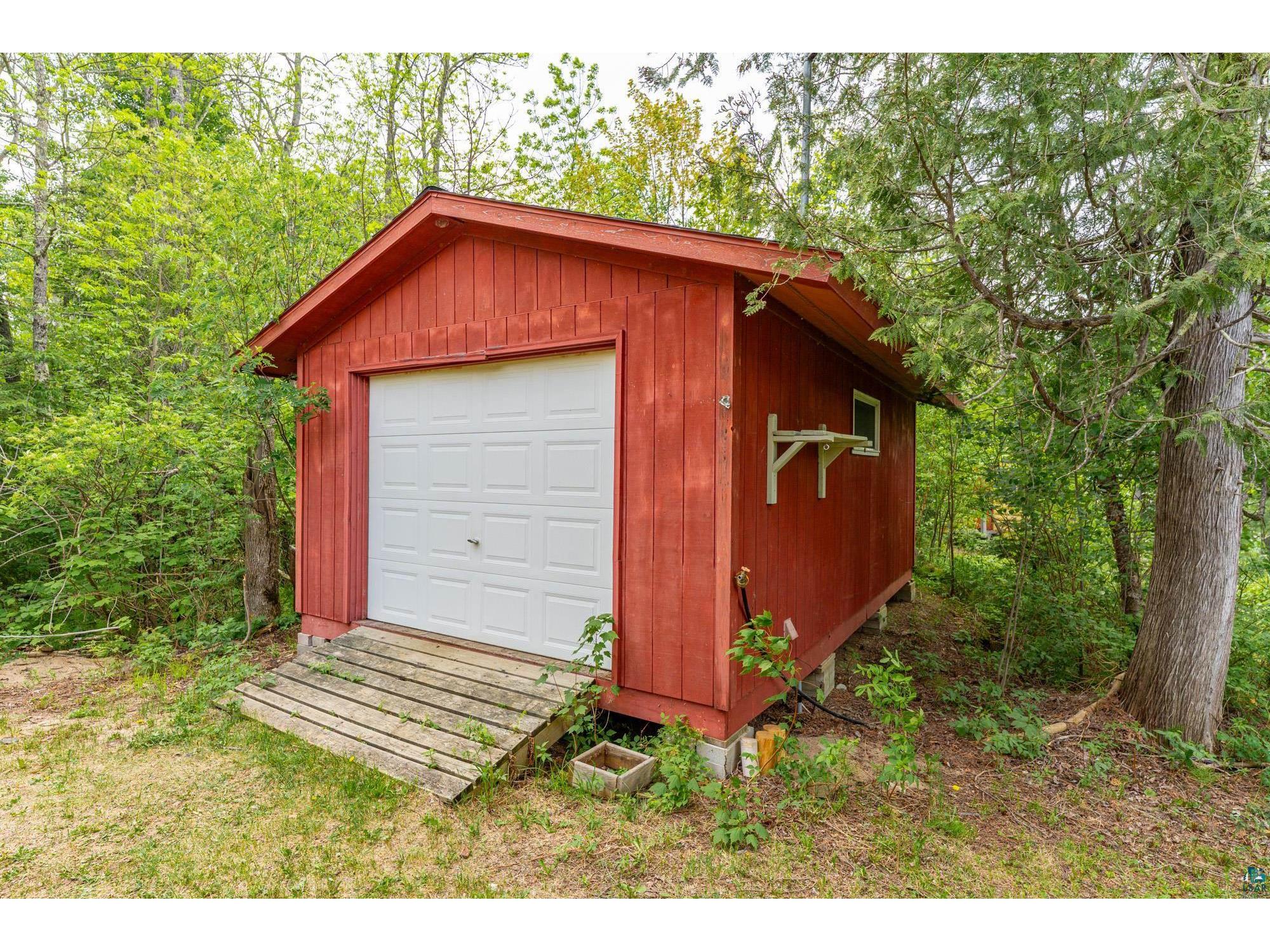 2445 Reed Rd Ely MN 55731 - Burntside Lake 6124998 image44