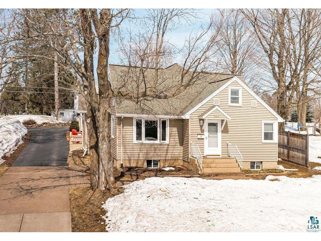 245 W Owatonna St Duluth MN 55803 6107512 image1