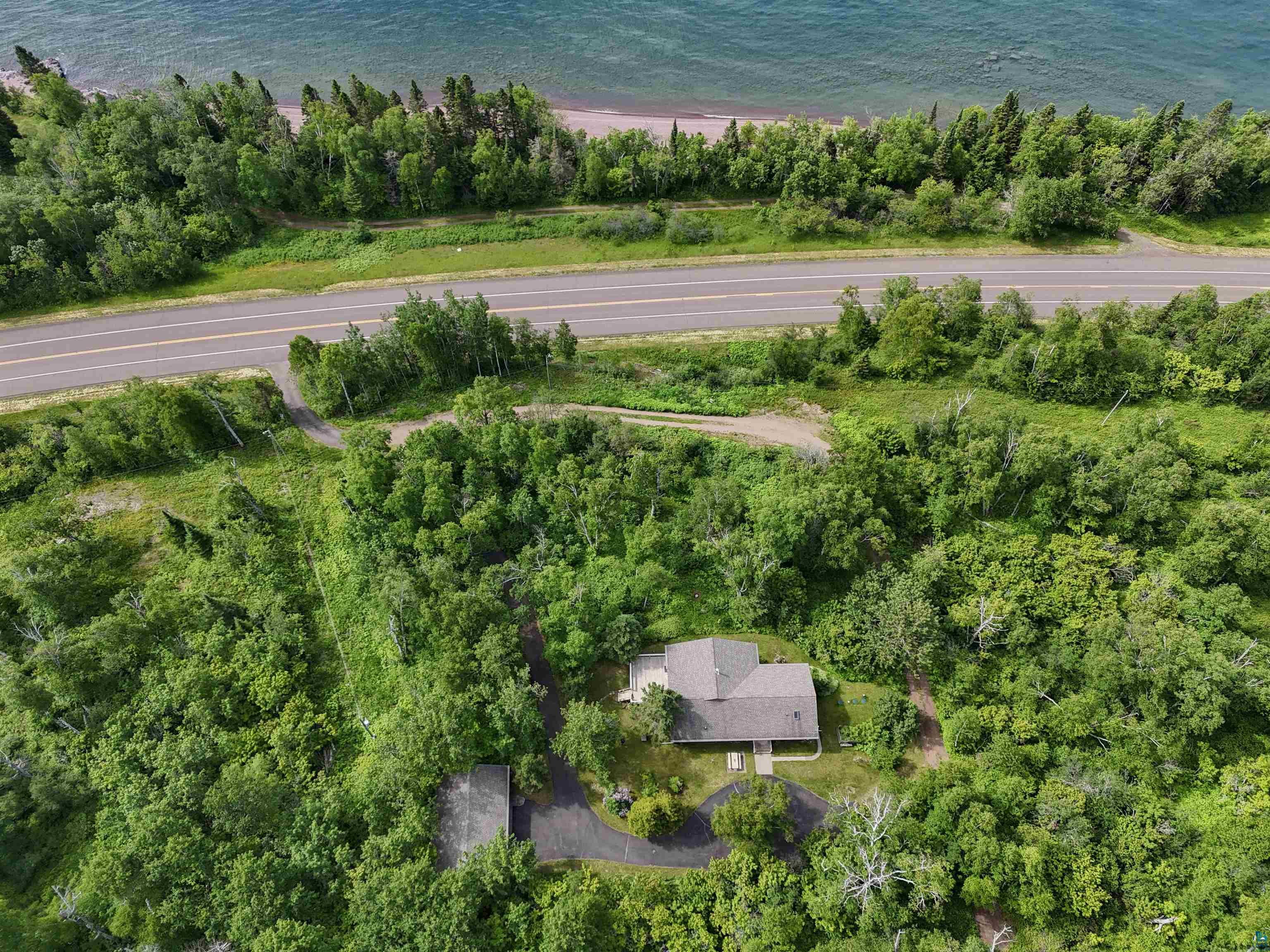 2457 Highway 61 E Grand Marais MN 55604 6126541 image1