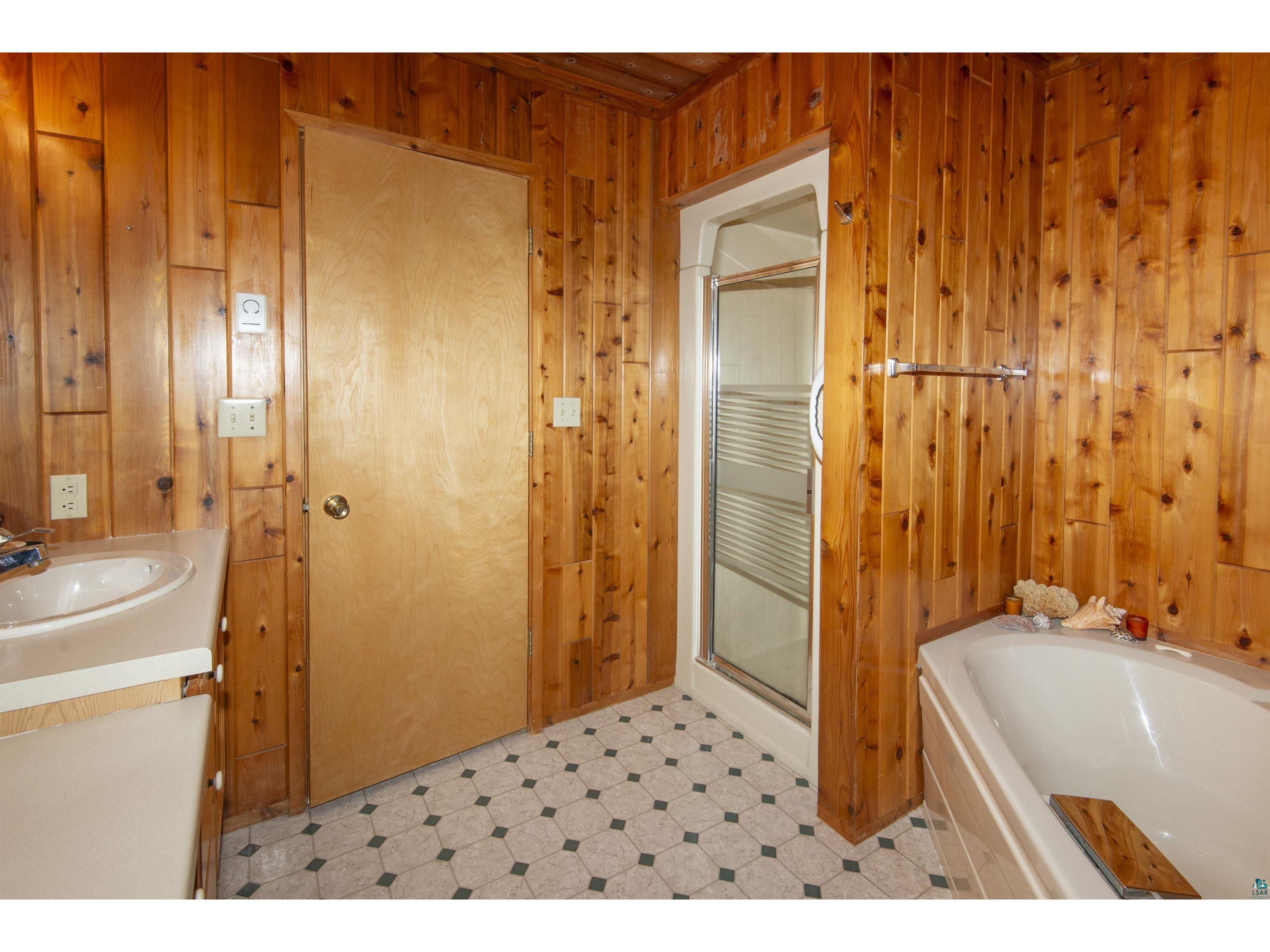 2457 Highway 61 E Grand Marais MN 55604 6126541 image45