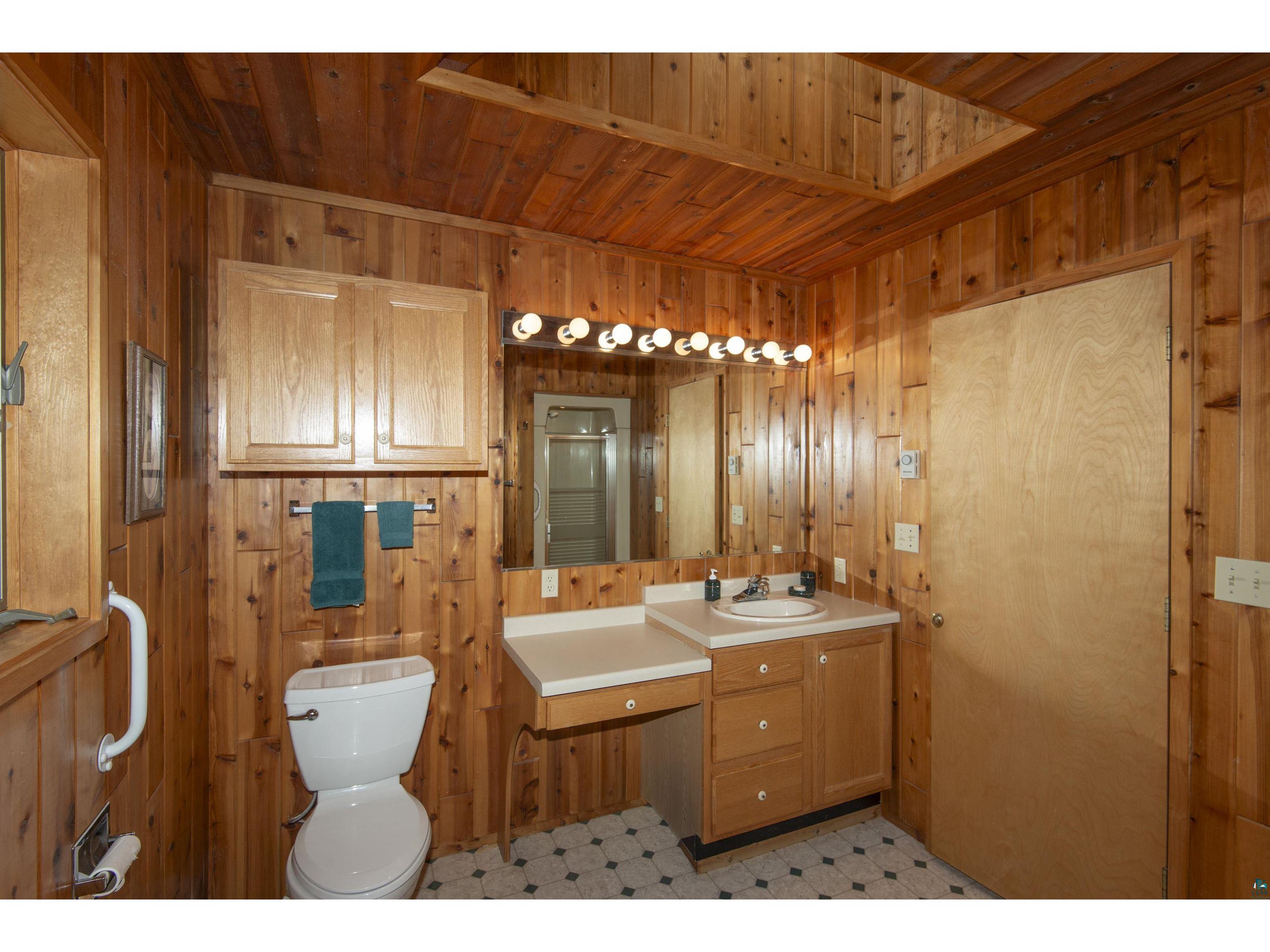 2457 Highway 61 E Grand Marais MN 55604 6126541 image46