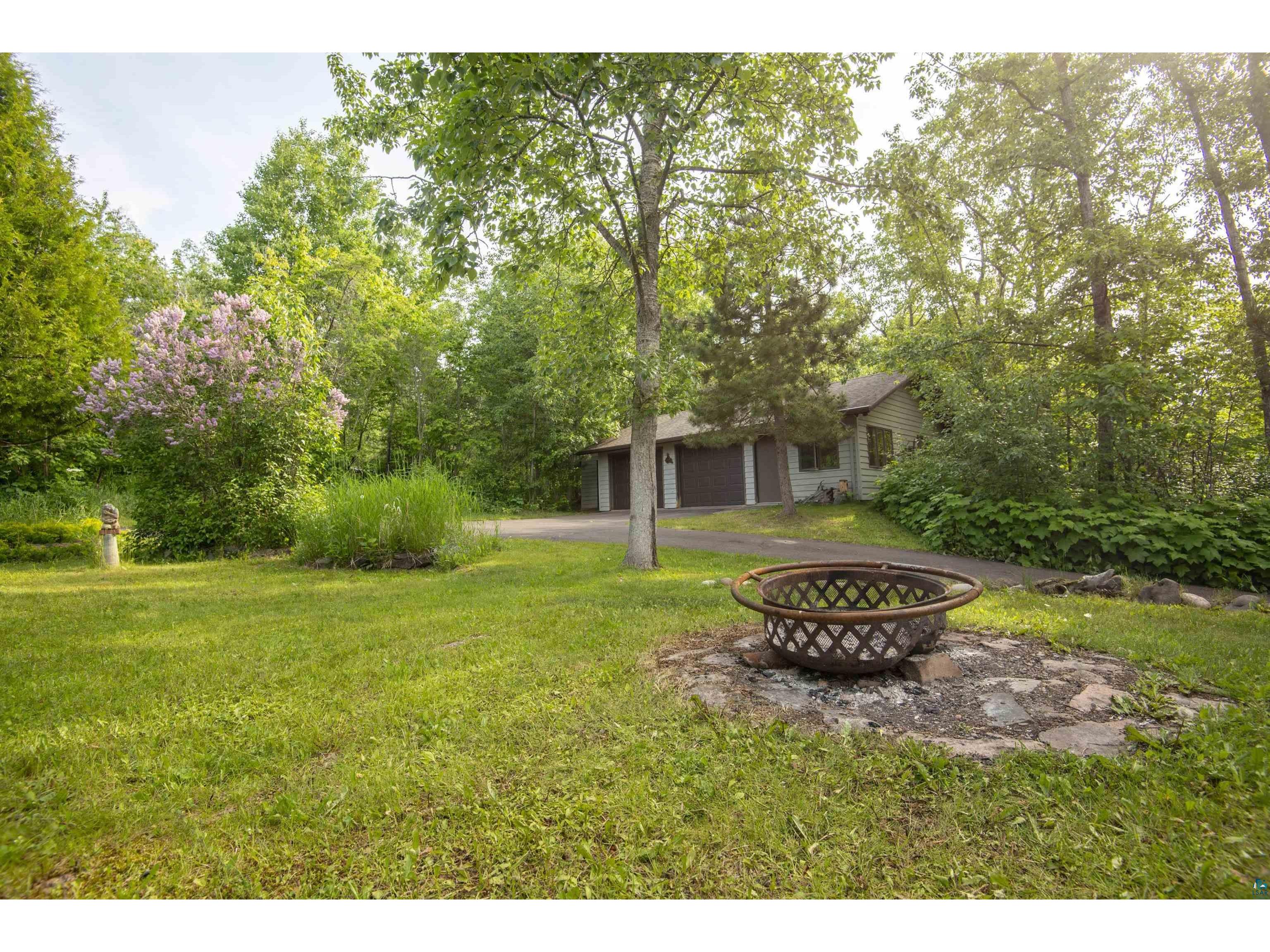 2457 Highway 61 E Grand Marais MN 55604 6126541 image56