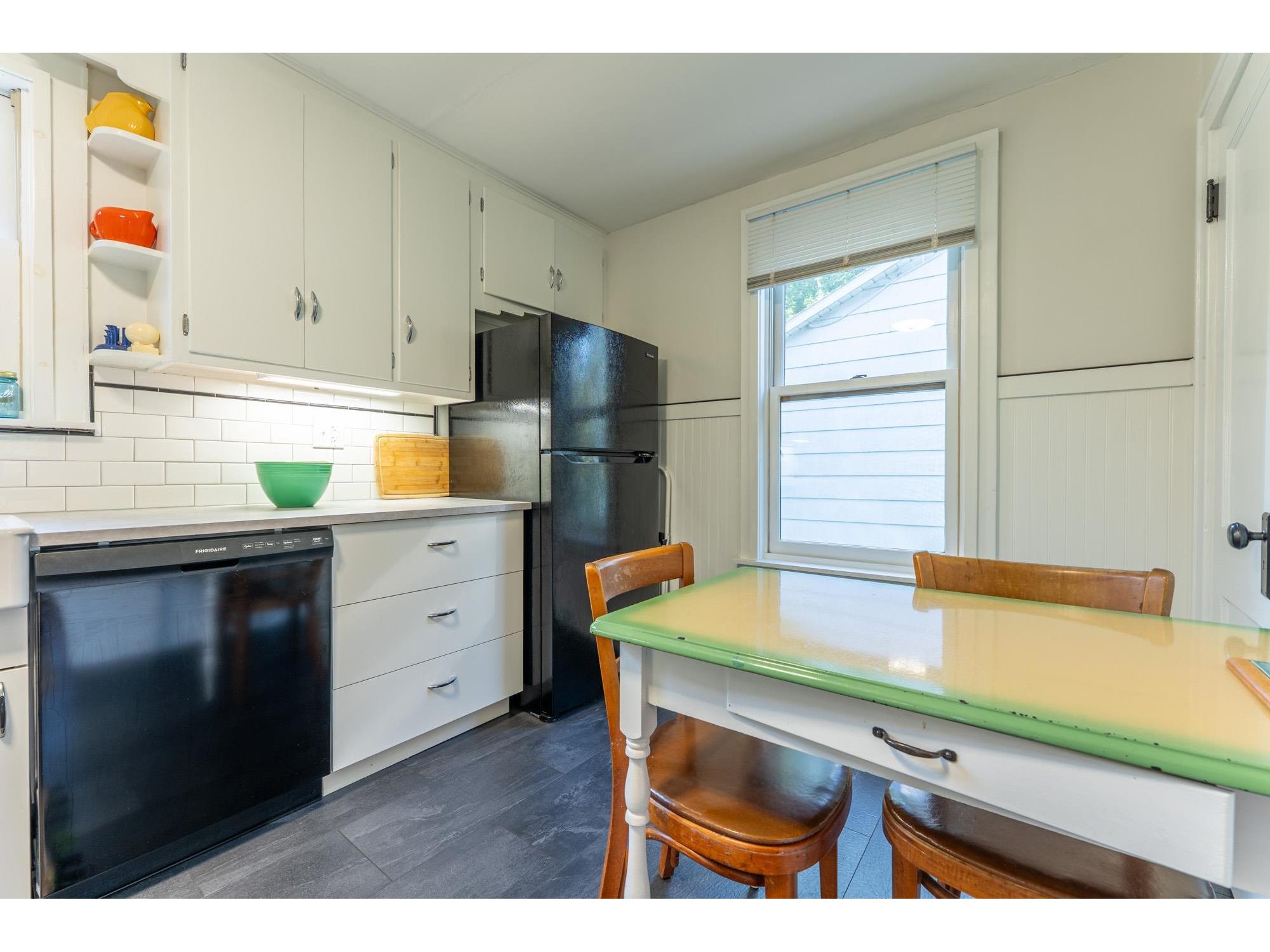 246 N 5th Ave E Ely MN 55731 6122000 image11