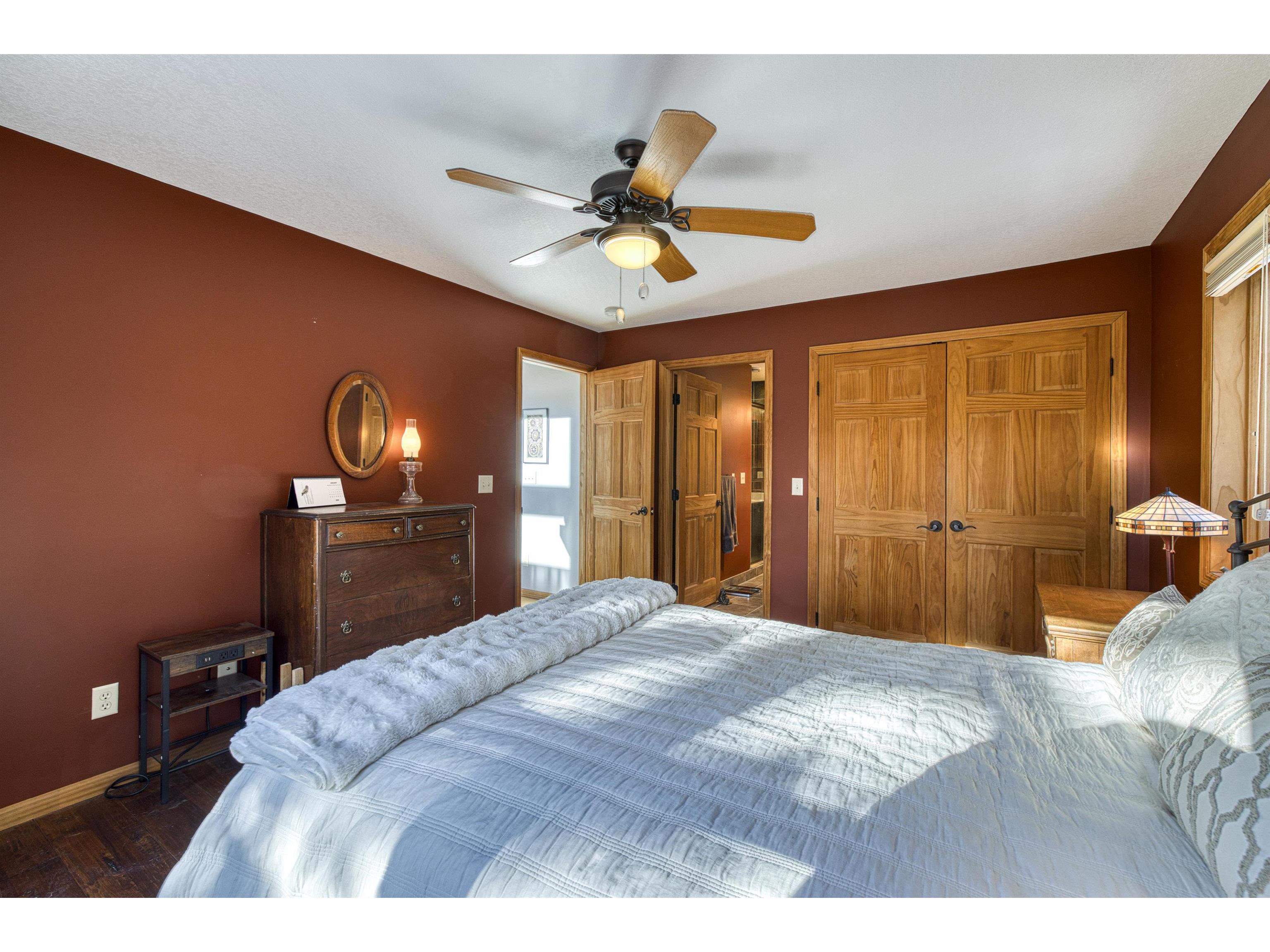 2472 Cliff View Cr Two Harbors MN 55616 - Lake Superior 6123564 image15