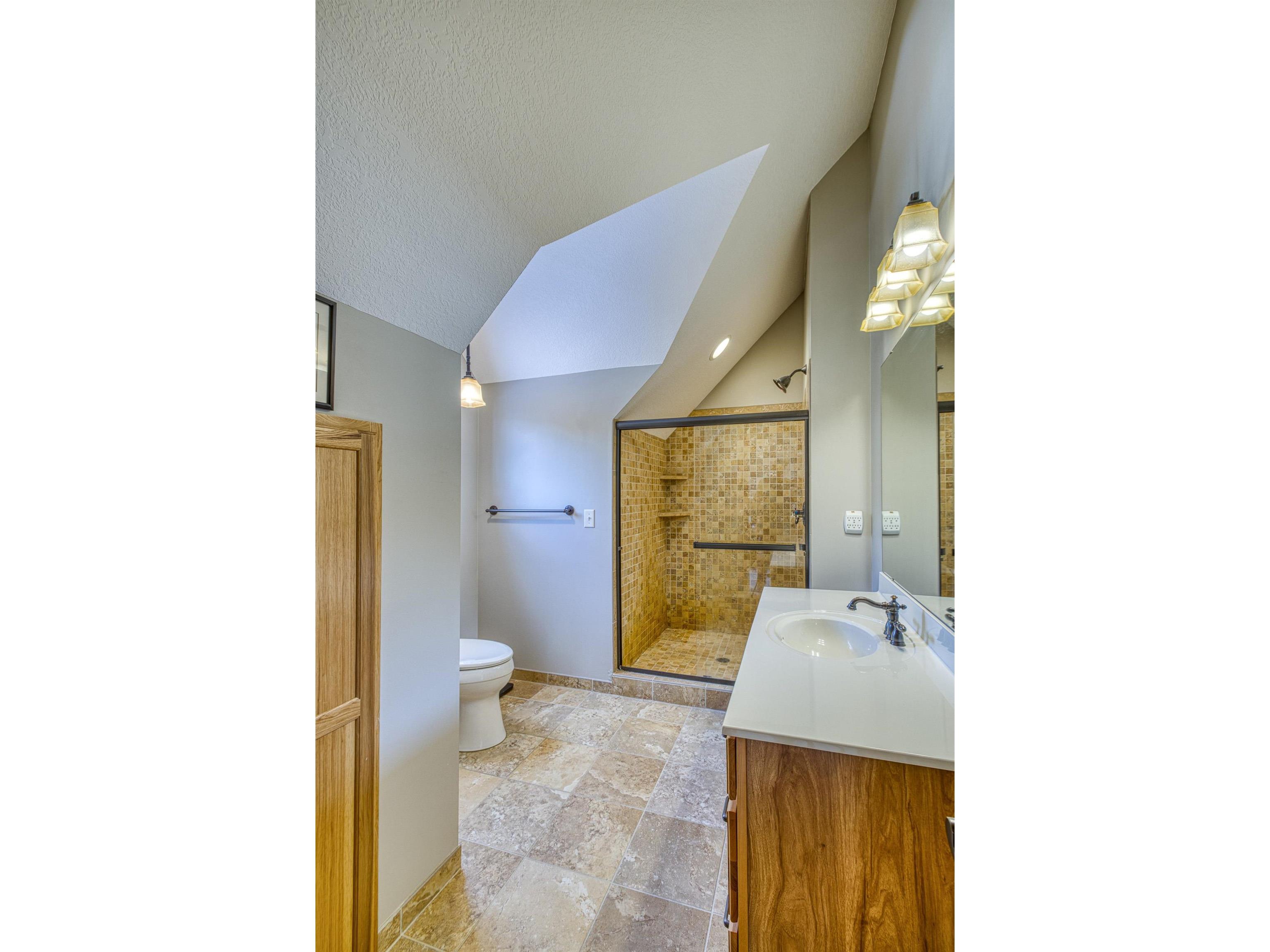 2472 Cliff View Cr Two Harbors MN 55616 - Lake Superior 6123564 image24