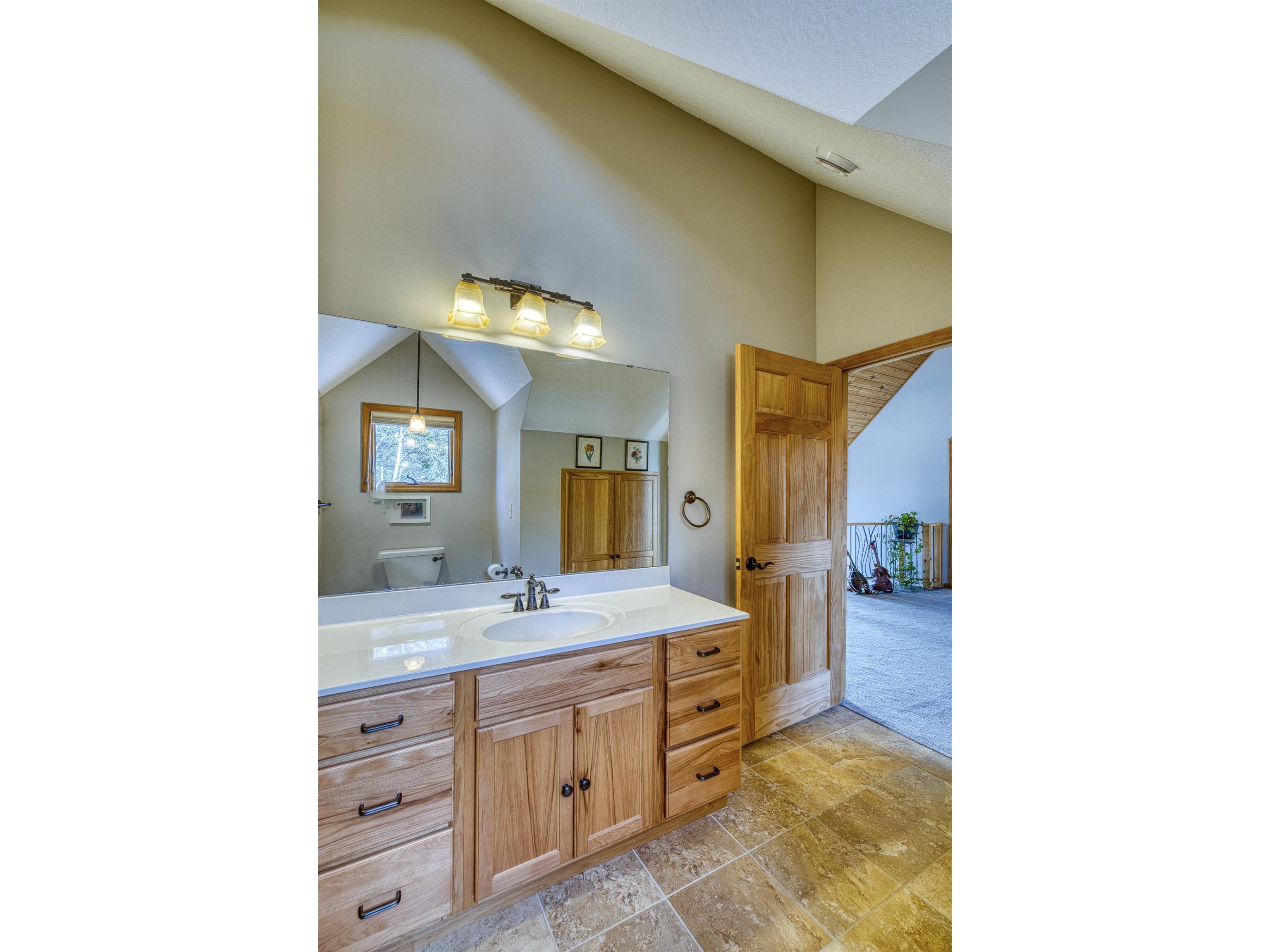 2472 Cliff View Cr Two Harbors MN 55616 - Lake Superior 6123564 image25