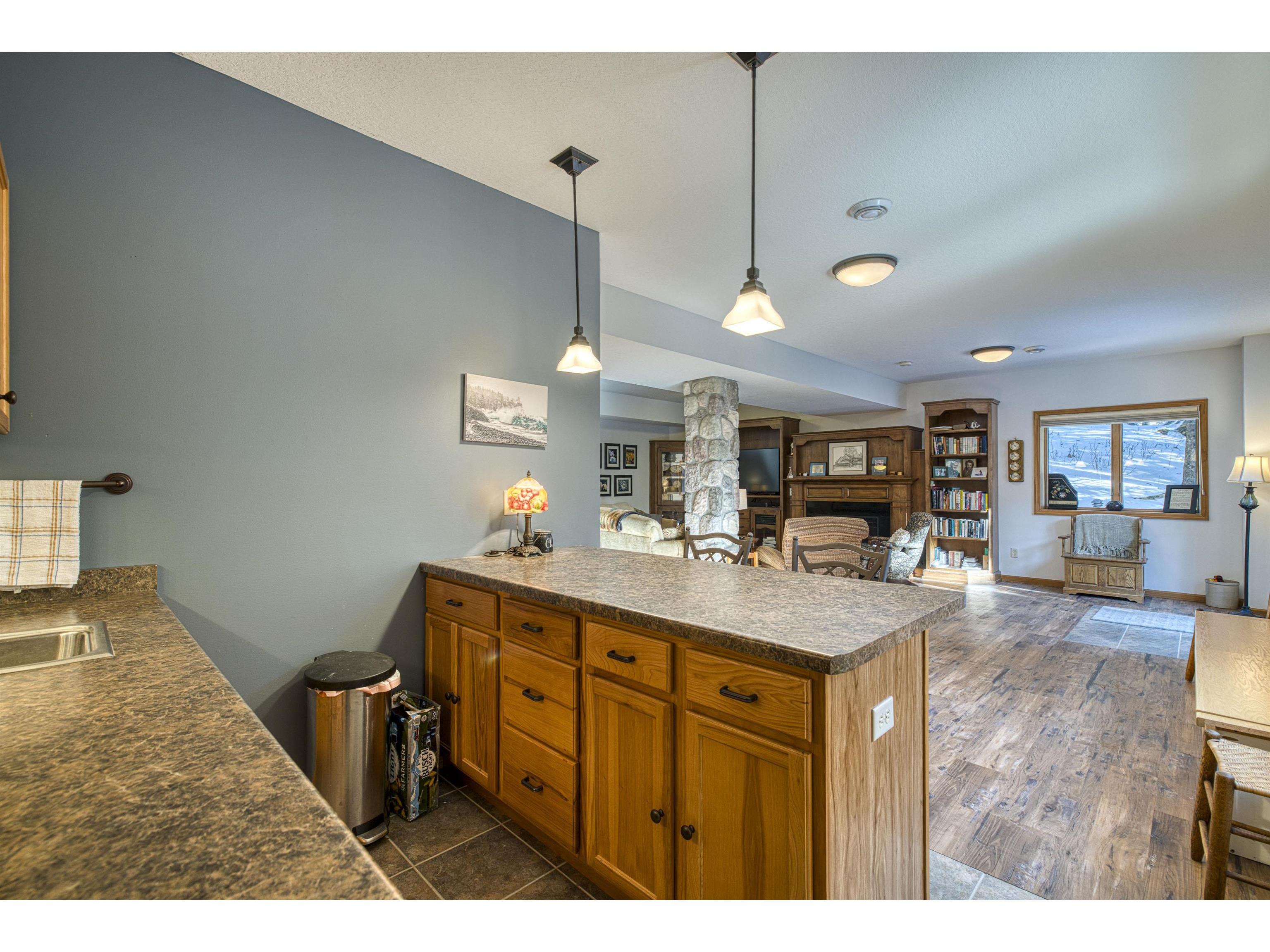 2472 Cliff View Cr Two Harbors MN 55616 - Lake Superior 6123564 image35