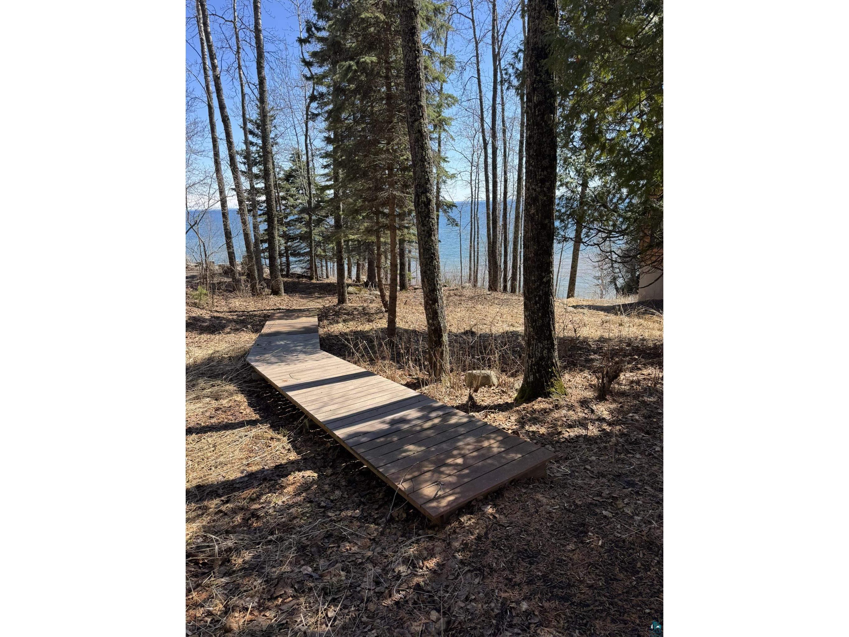 2472 Cliff View Cr Two Harbors MN 55616 - Lake Superior 6123564 image60