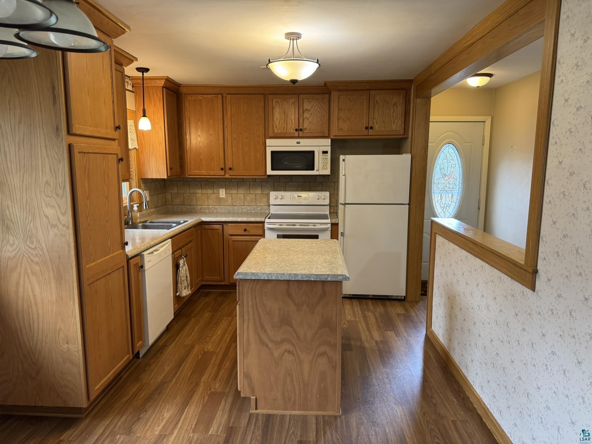 2485 Hwy 12 Two Harbors MN 55616 6125198 image17