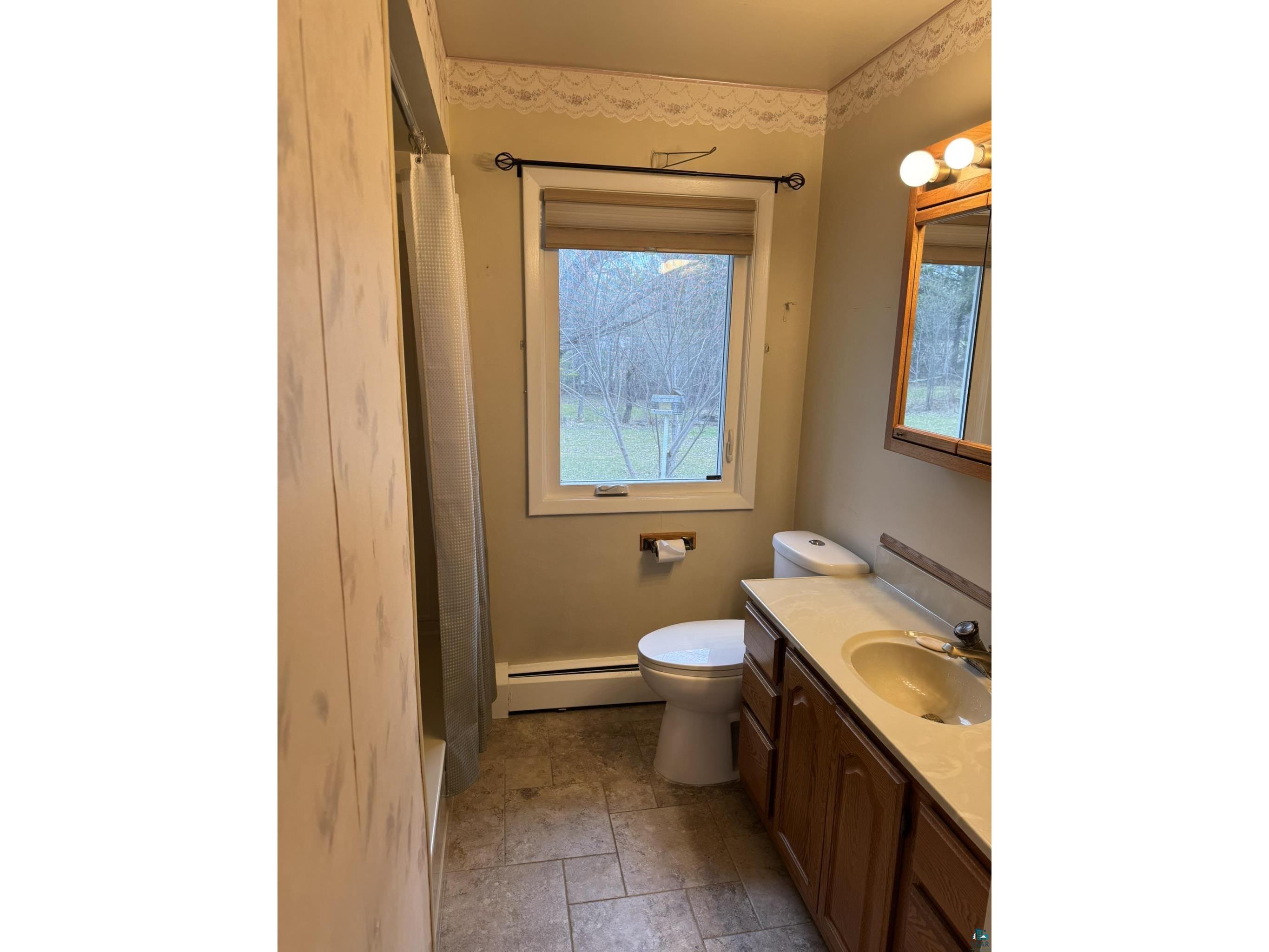 2485 Hwy 12 Two Harbors MN 55616 6125198 image25