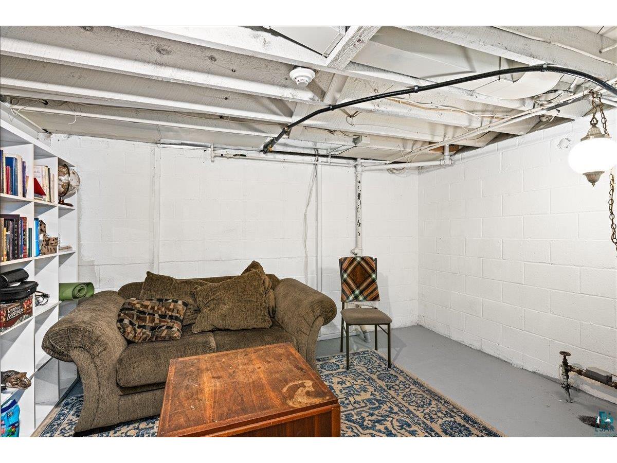 25 St. Paul Ave Duluth MN 55803 6126008 image17