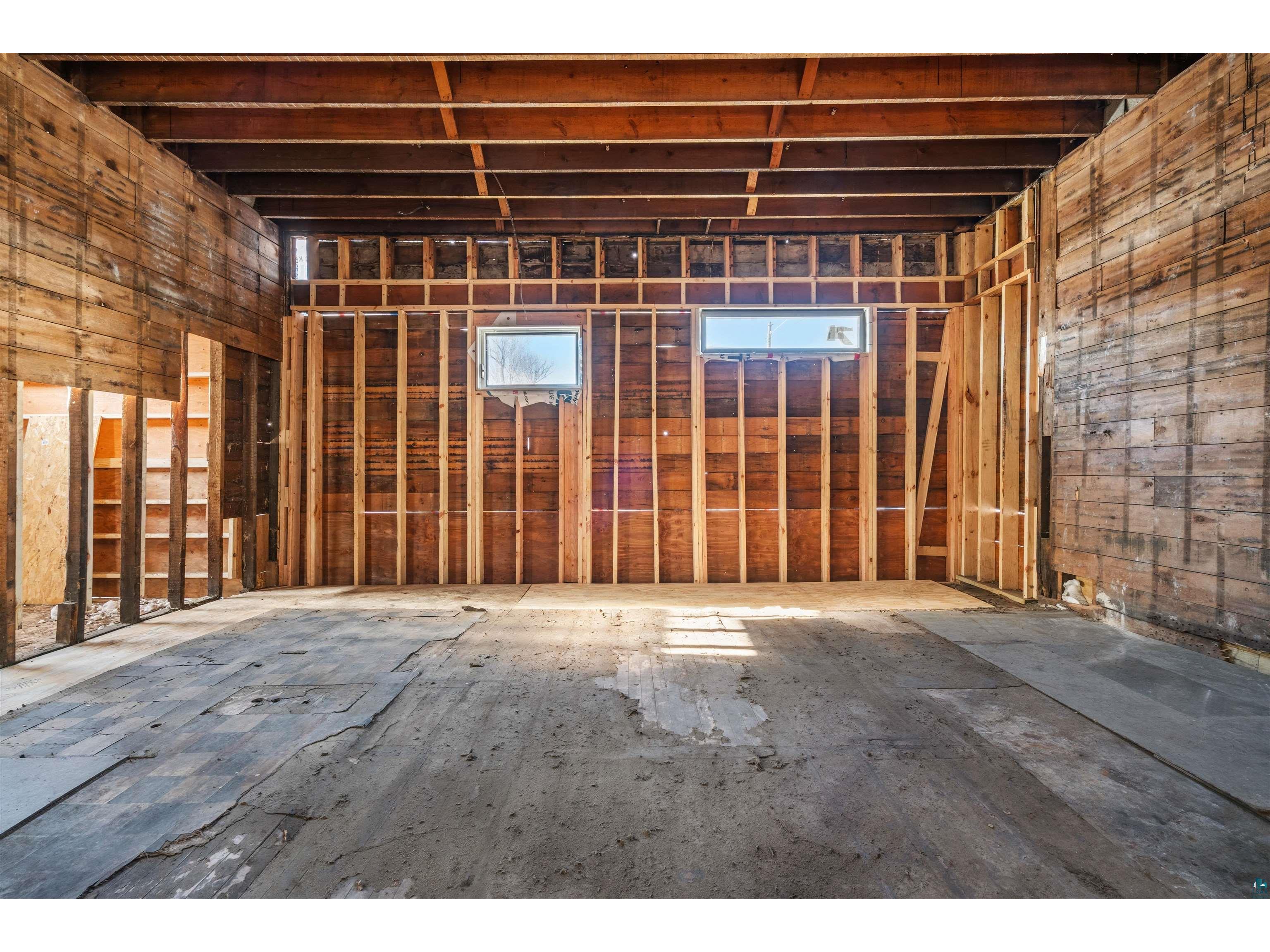 2502 W 3rd St Duluth MN 55806 6123758 image12