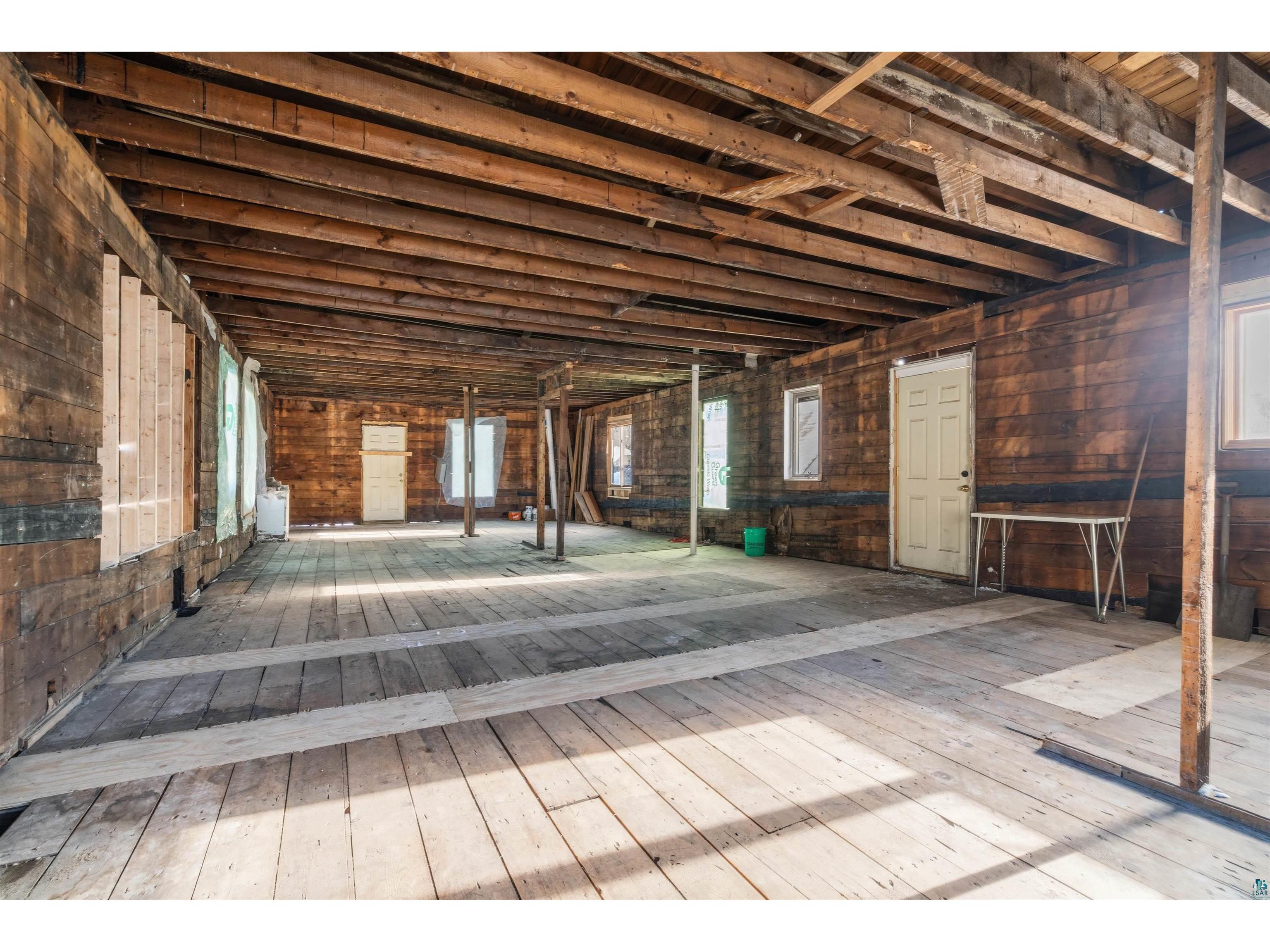 2502 W 3rd St Duluth MN 55806 6123758 image18