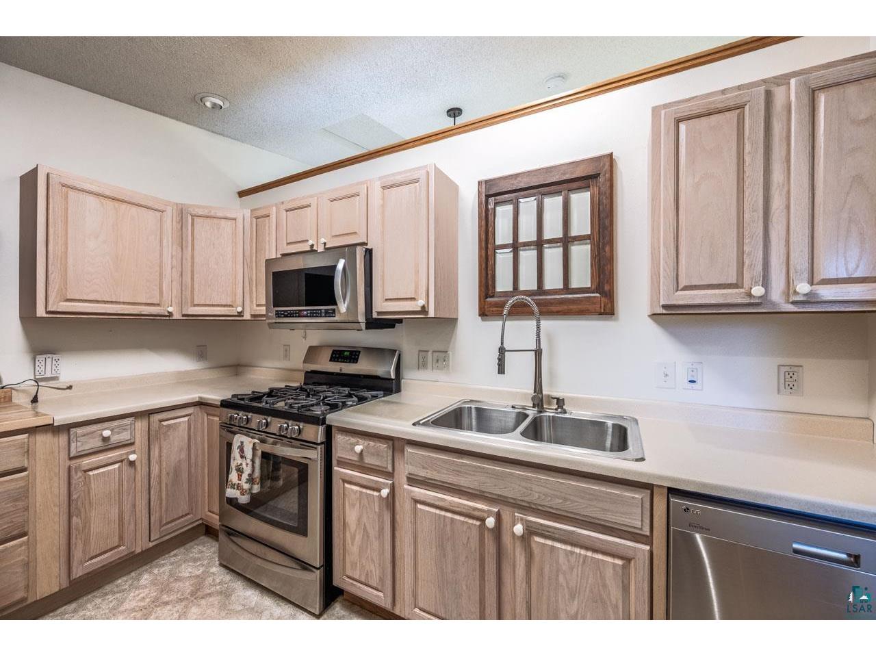 2506 E 21st Ave Hibbing MN 55746 6125163 image9