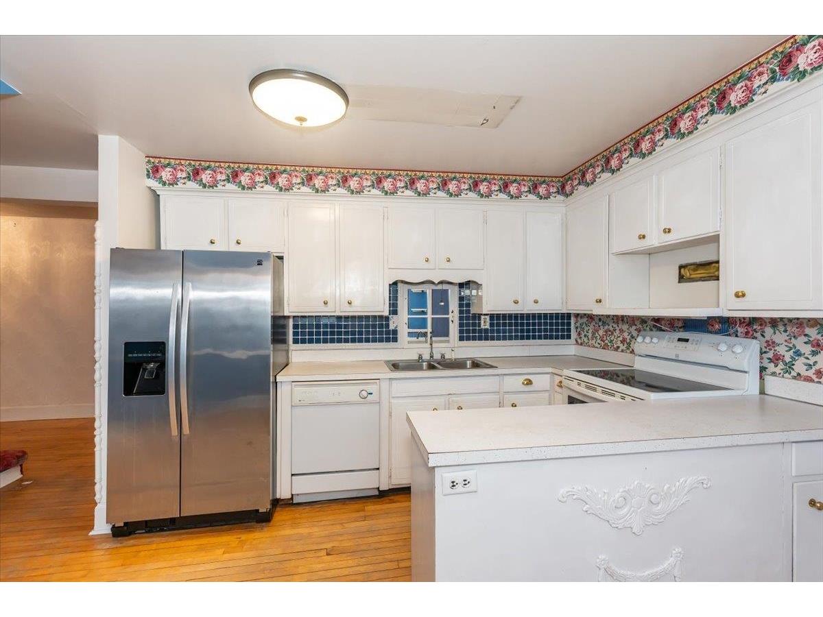 2510 E Superior St Duluth MN 55812 6123138 image16