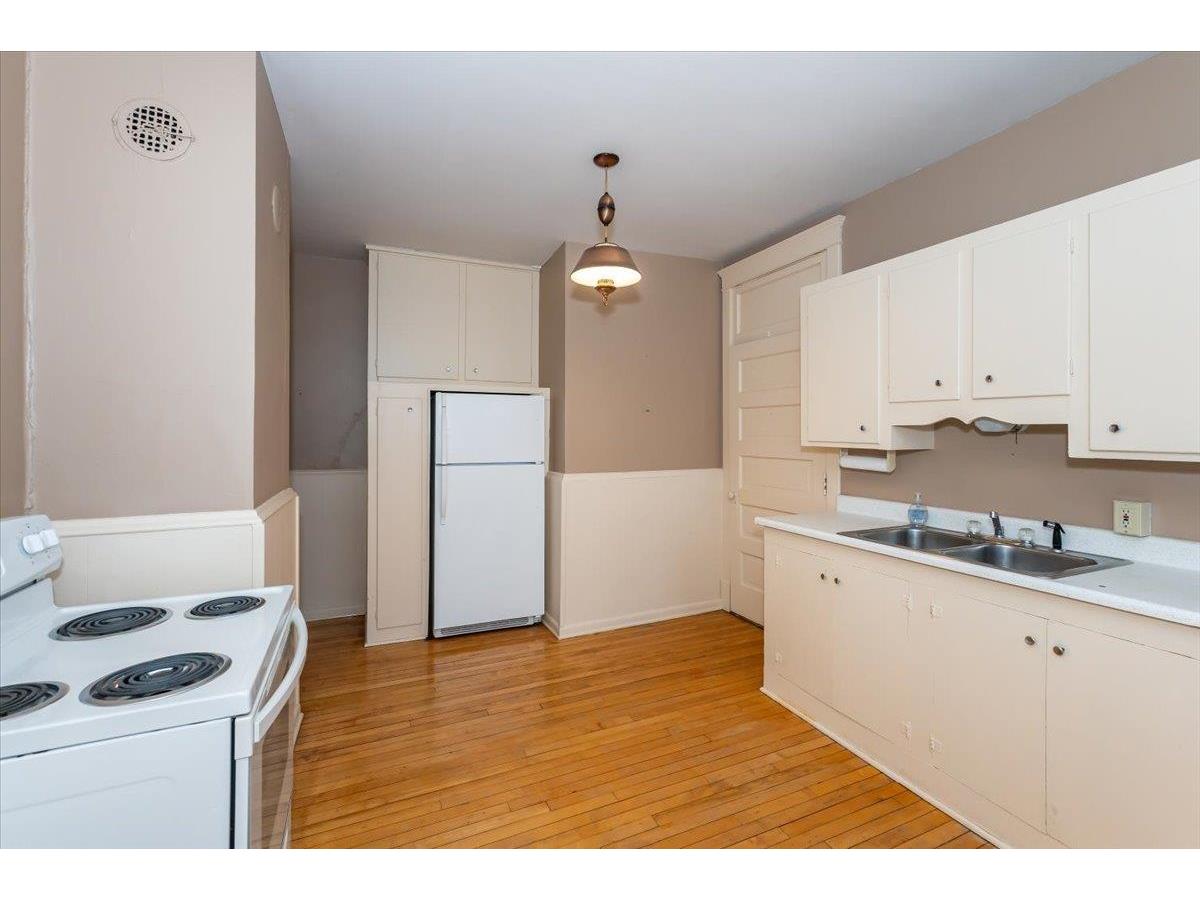 2510 E Superior St Duluth MN 55812 6123138 image6