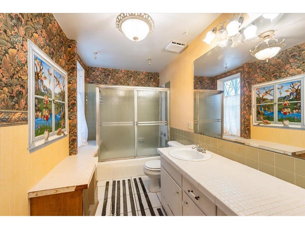 2510 E Superior St Duluth MN 55812 6123139 image19