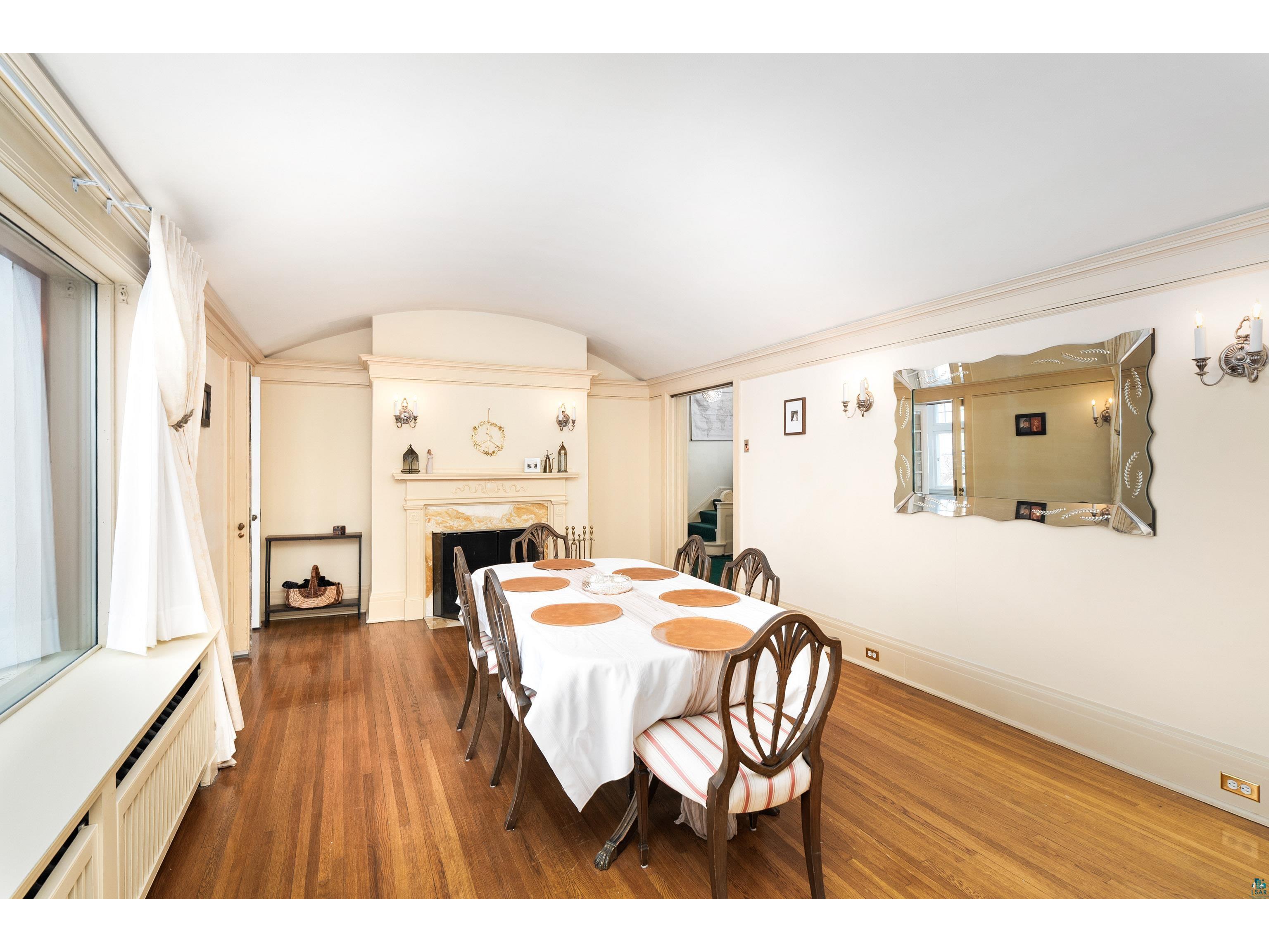 2514 E Superior St Duluth MN 55812 6123966 image21