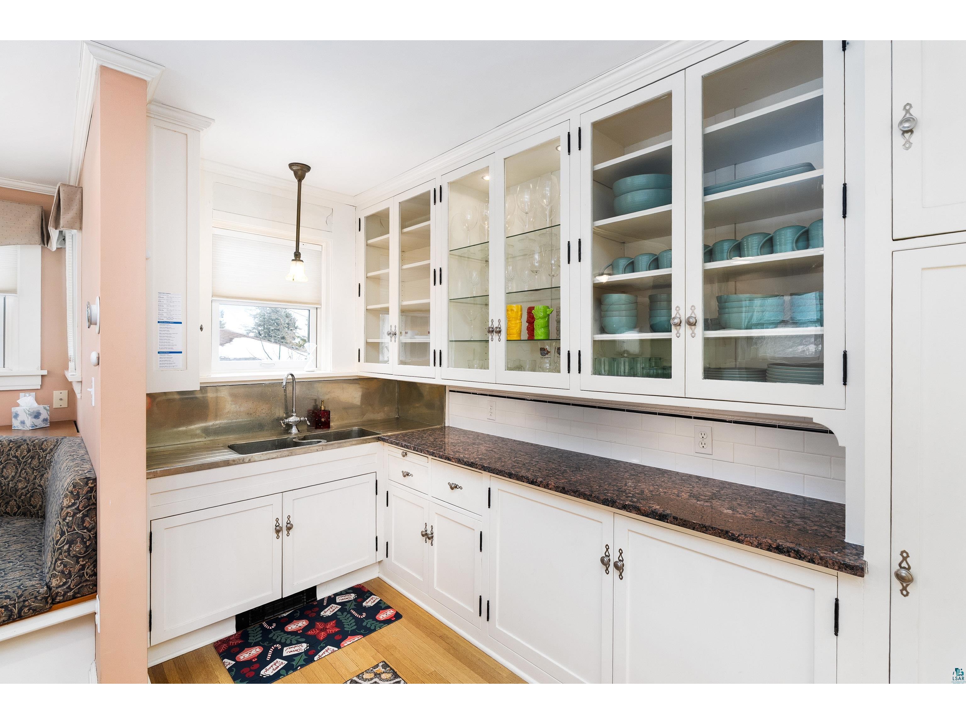 2514 E Superior St Duluth MN 55812 6123966 image33