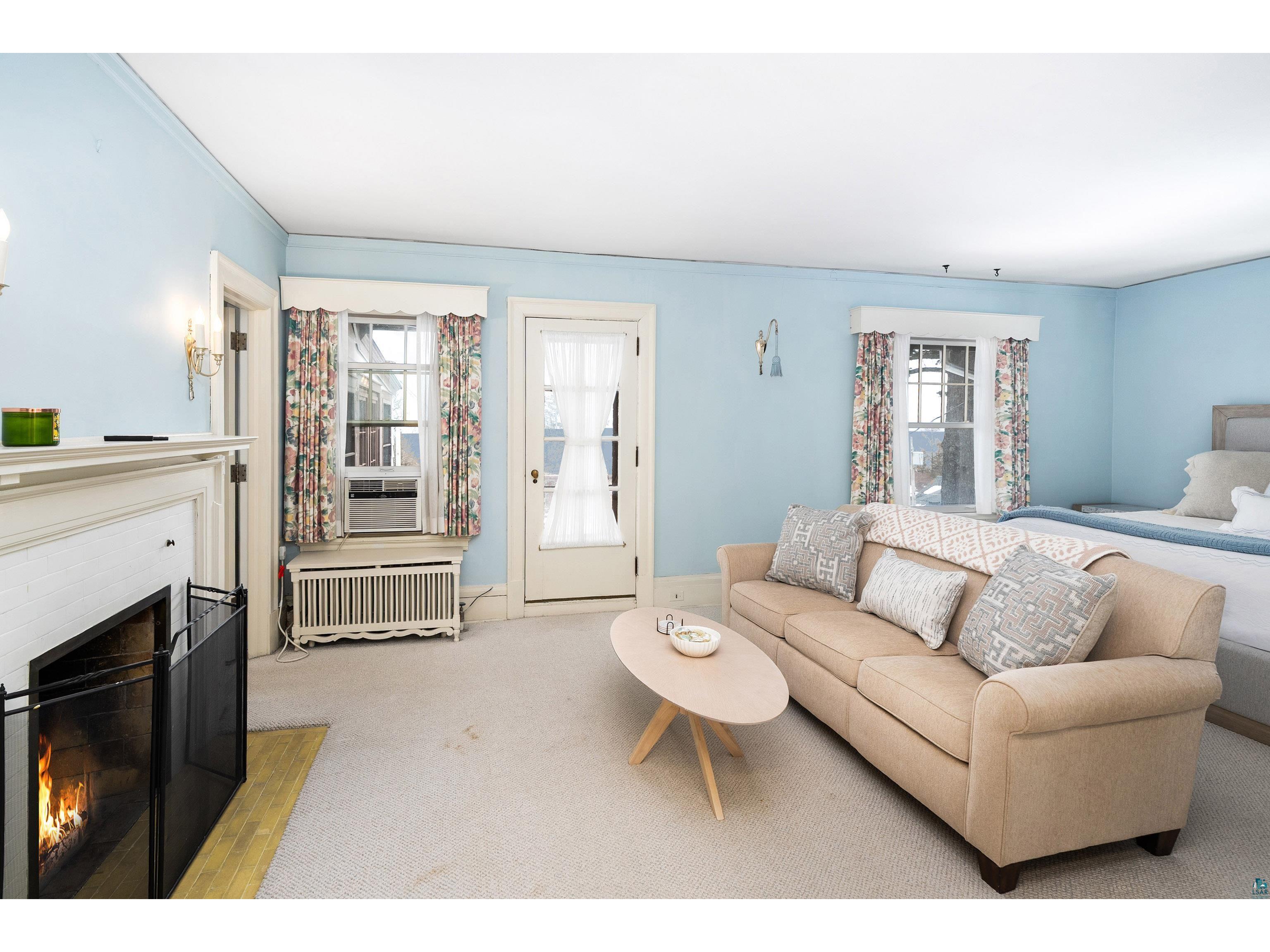 2514 E Superior St Duluth MN 55812 6123966 image37