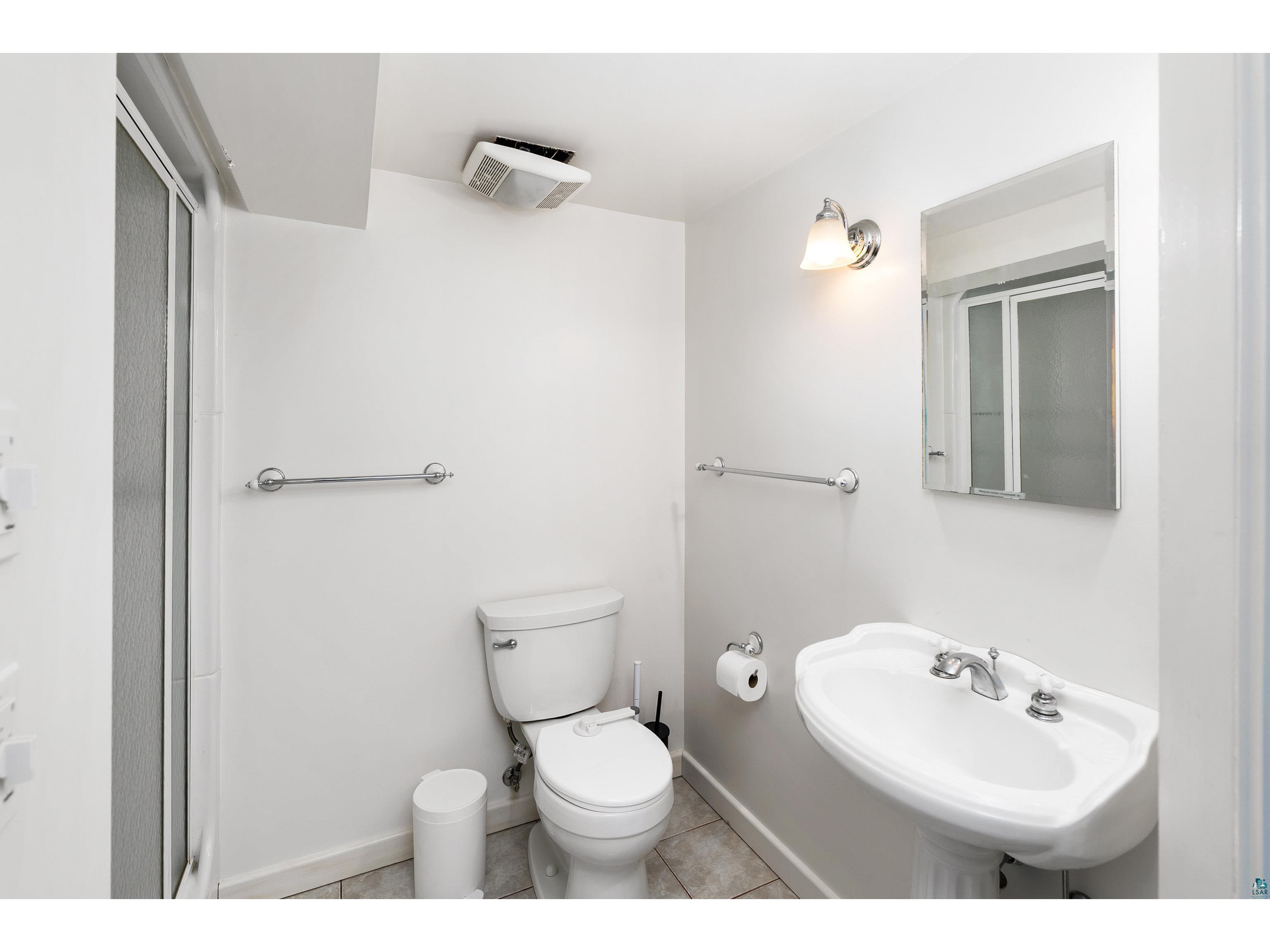 2514 E Superior St Duluth MN 55812 6123966 image62