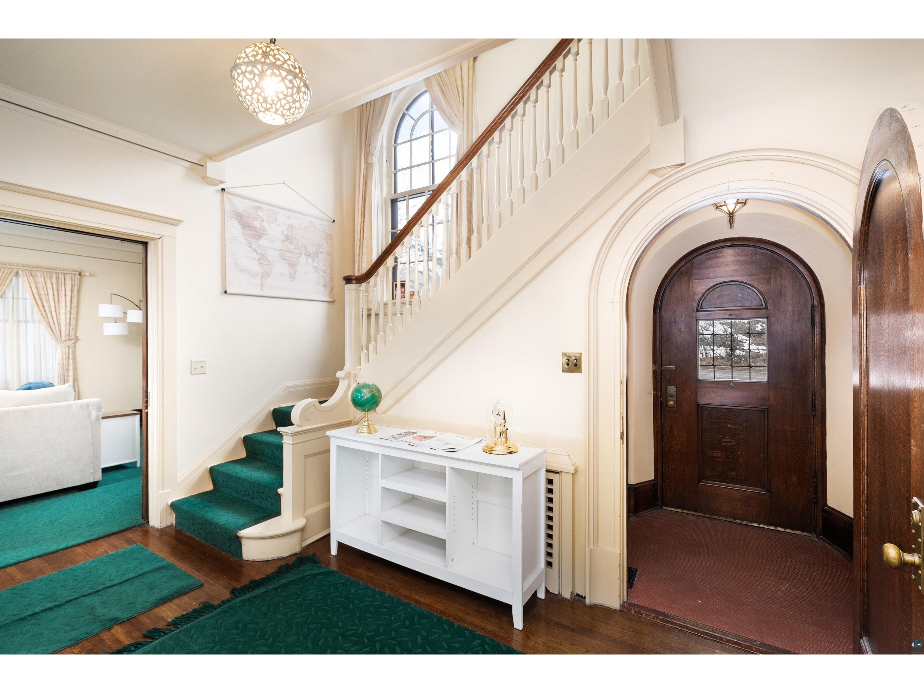 2514 E Superior St Duluth MN 55812 6123966 image7