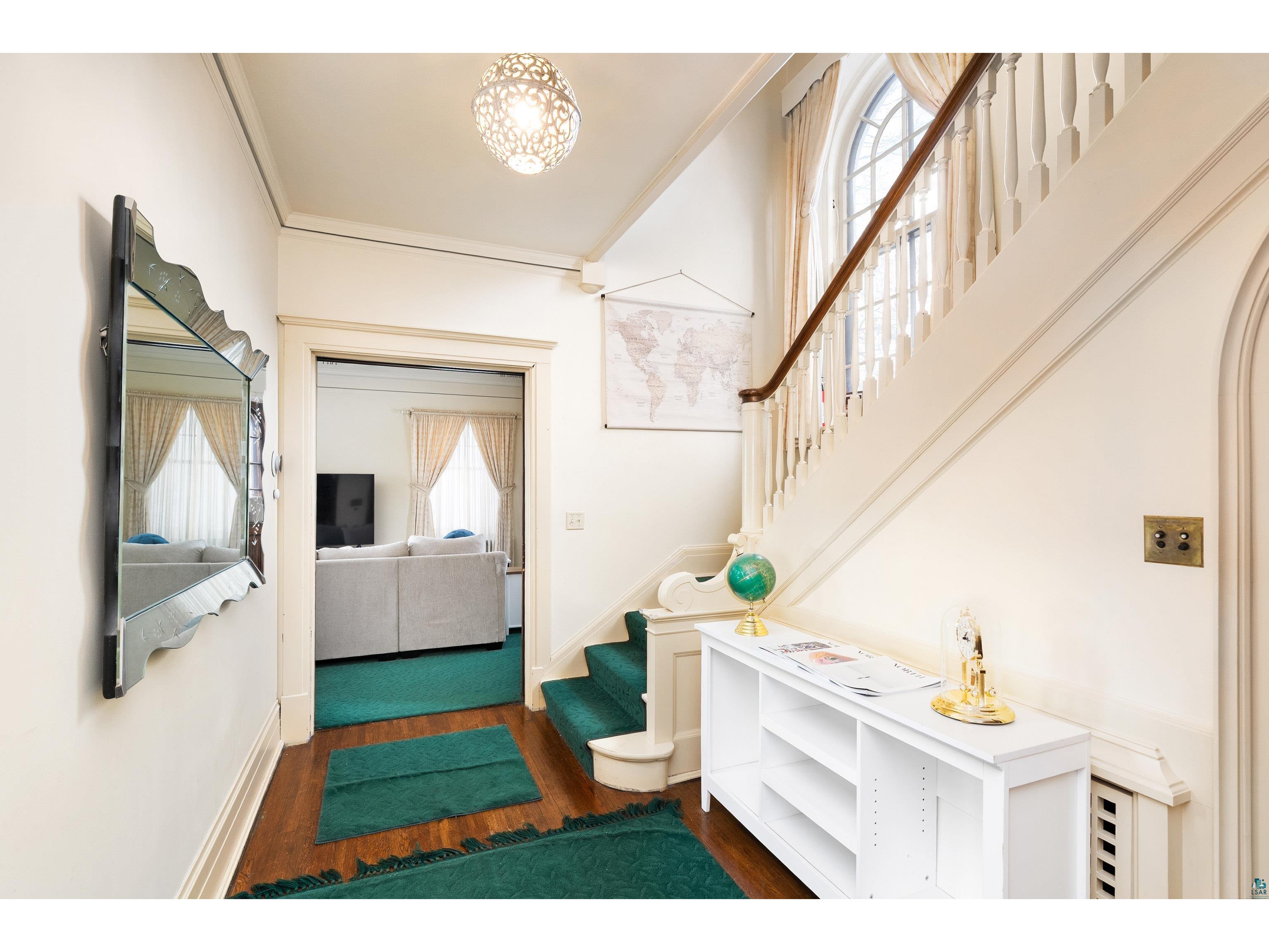 2514 E Superior St Duluth MN 55812 6123966 image8