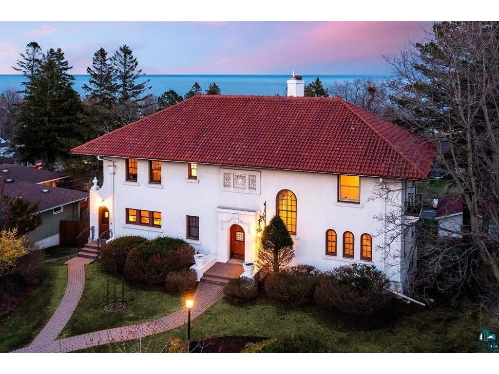 2514 E Superior St Duluth MN 55812 6123966 image95