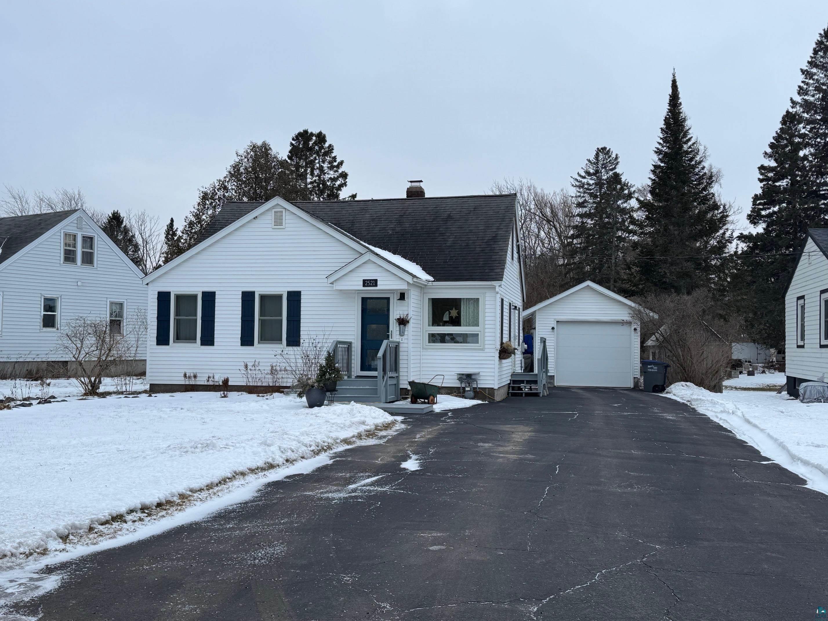 2521 Springvale Rd Duluth MN 55811 6117595 image1