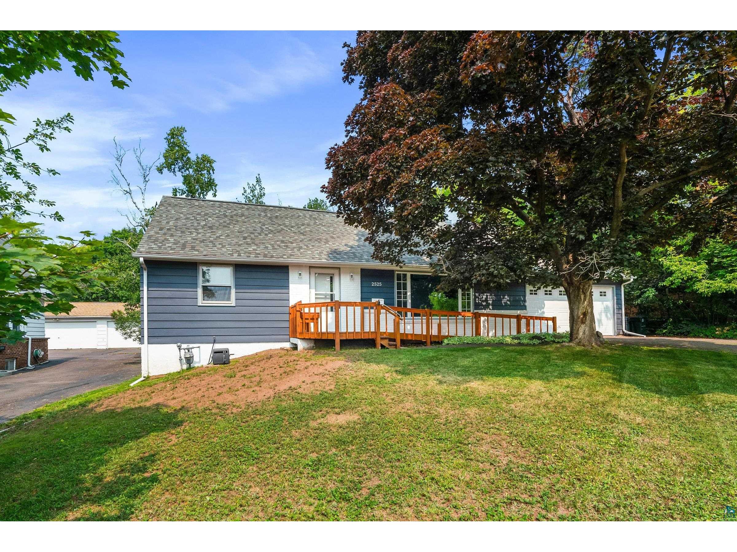 2525 E 4th St Duluth MN 55812 6109014 image1