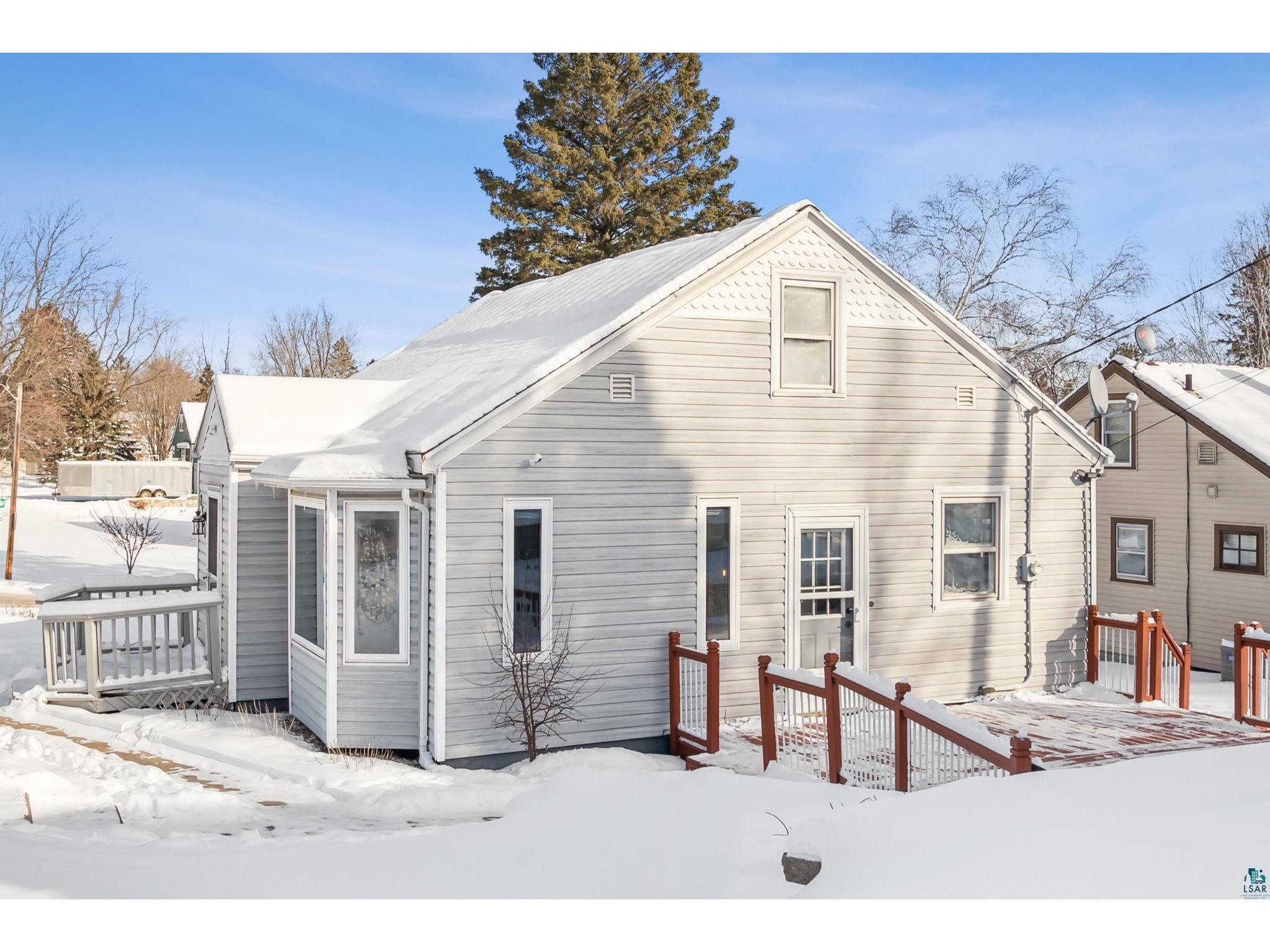 2531 Plymouth Ave Duluth MN 55811 6112006 image1