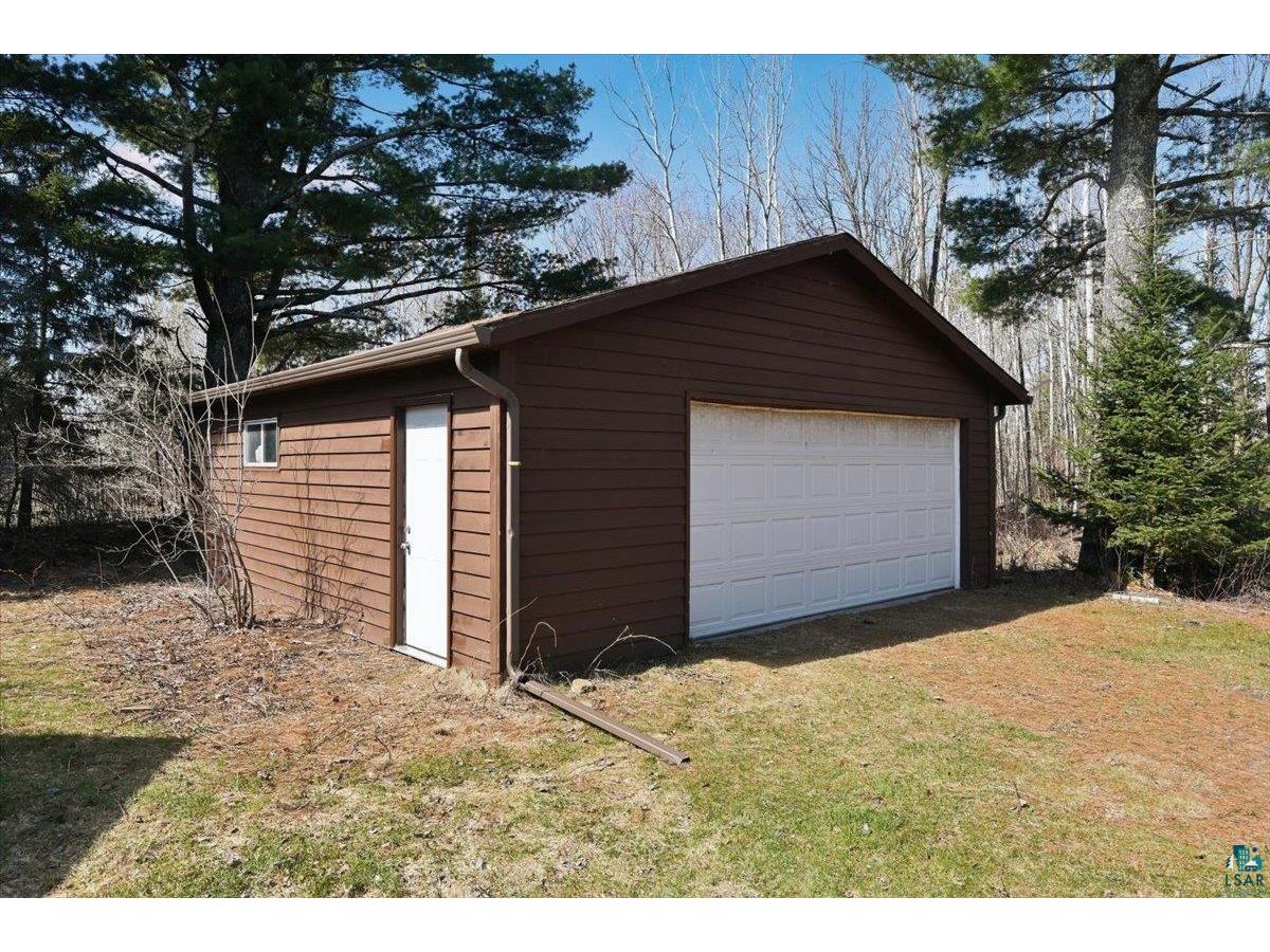 2538 E Garrison Rd Superior WI 54836 6125003 image40