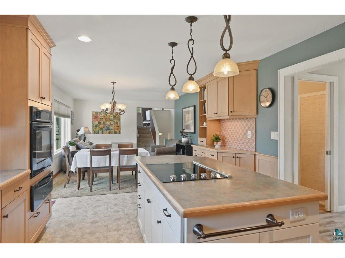 2538 E Garrison Rd Superior WI 54836 6125003 image9