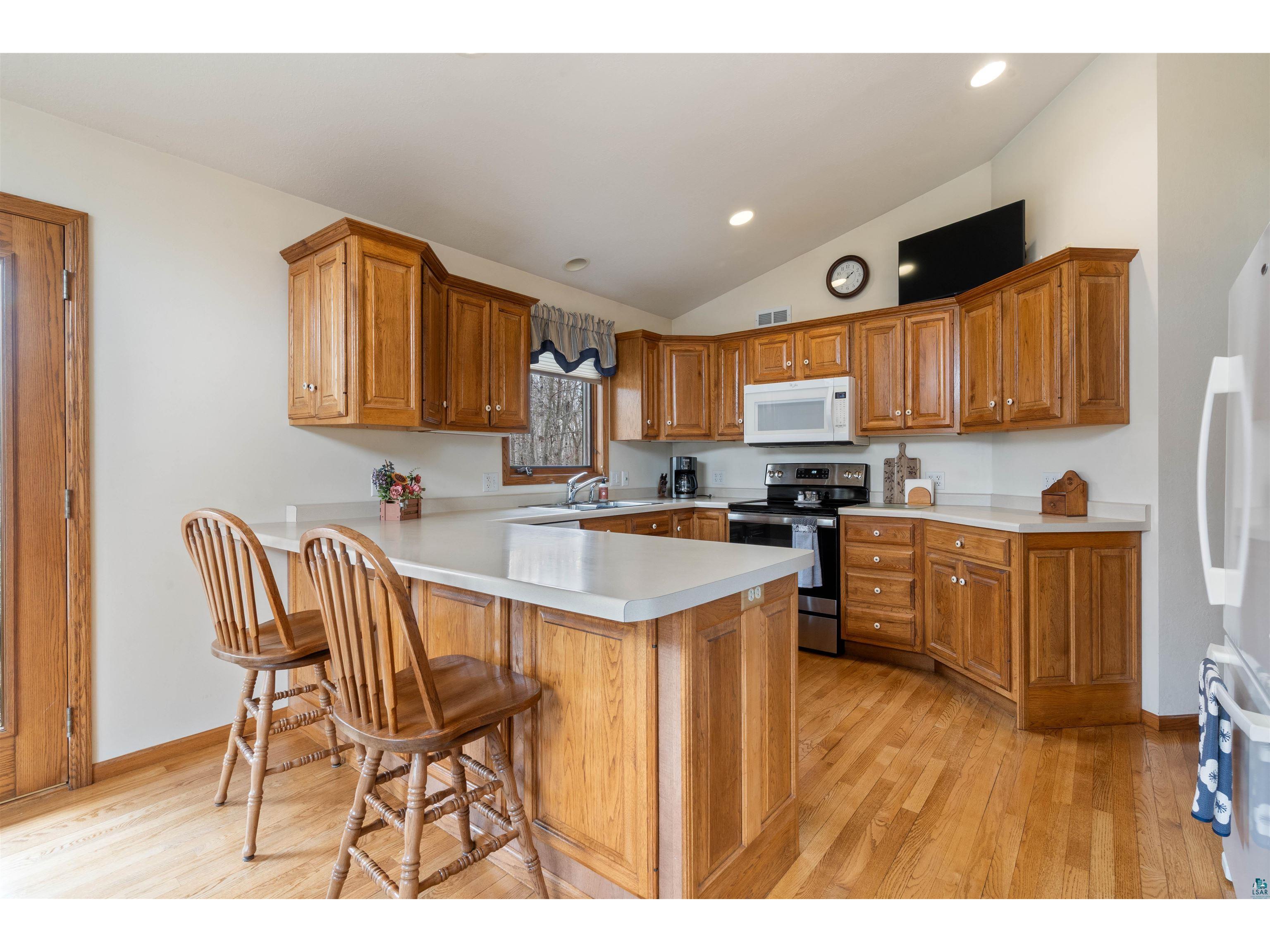 255 E Harney Rd Esko MN 55733 6125073 image16