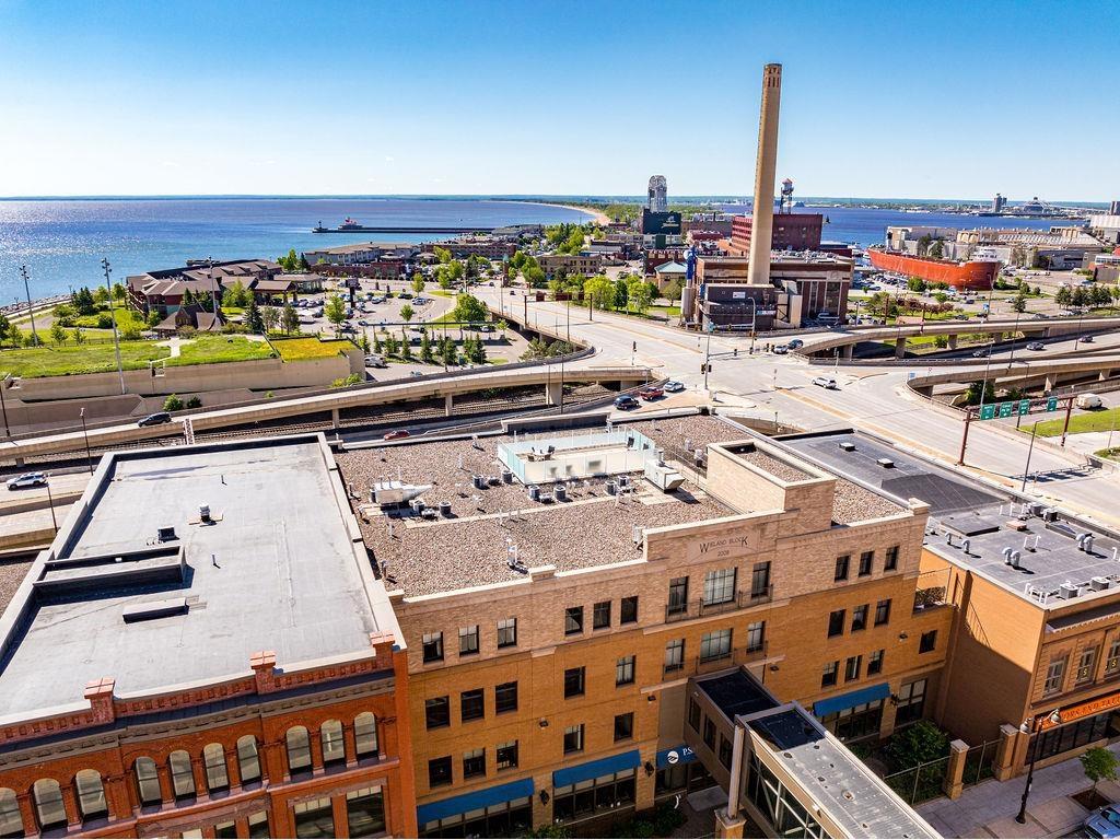 26 E Superior St Duluth MN 55802 6122959 image18