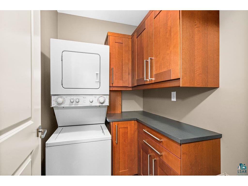 26 E Superior St Duluth MN 55802 6125180 image10