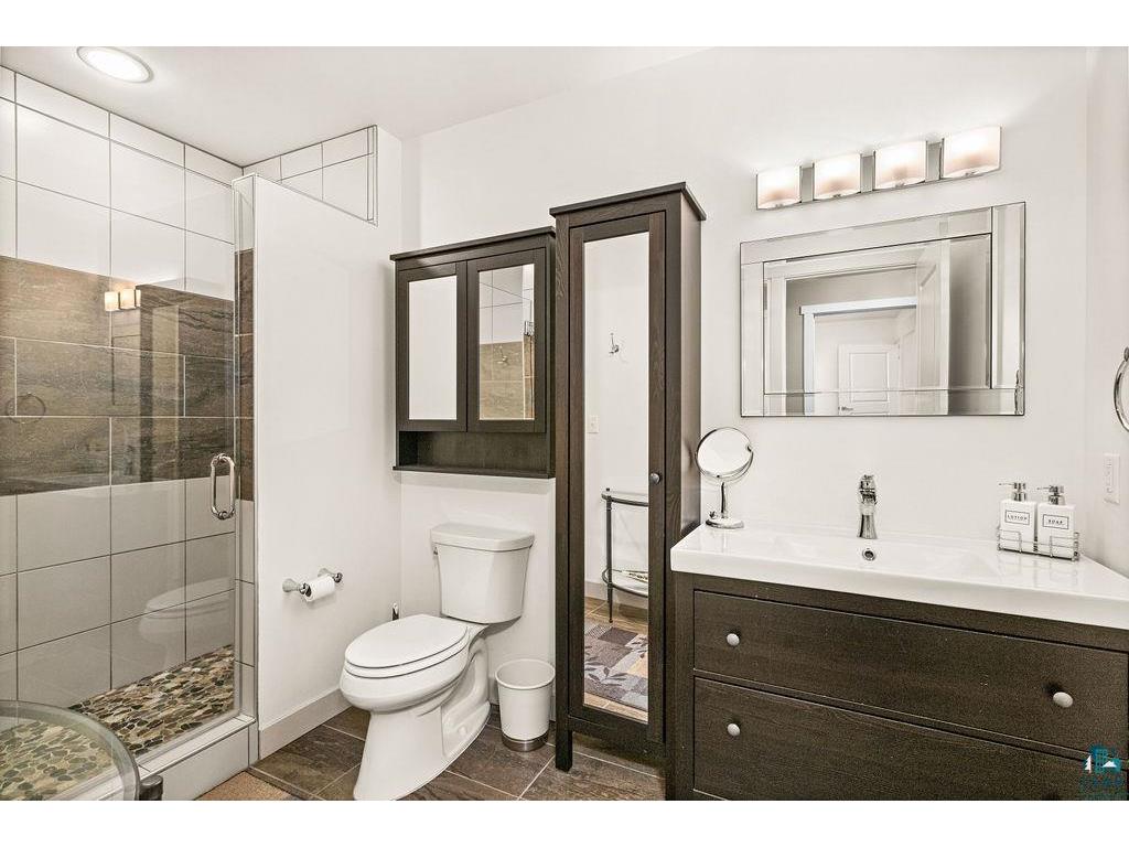 26 E Superior St Duluth MN 55802 6125180 image9