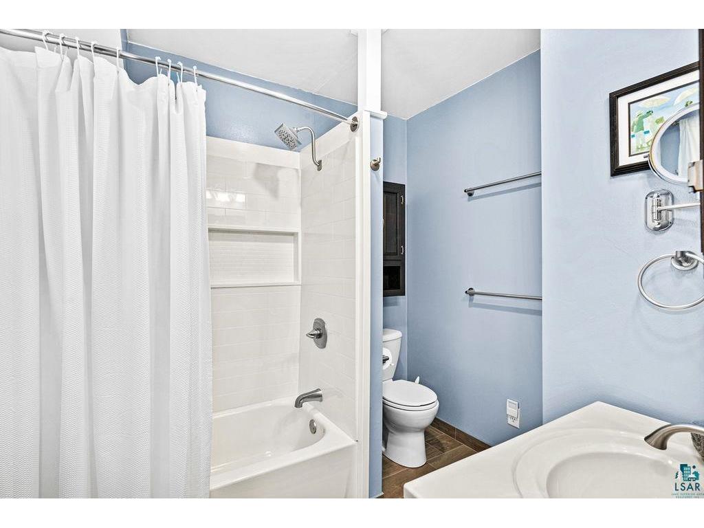 26 W Mankato St Duluth MN 55803 6126480 image17