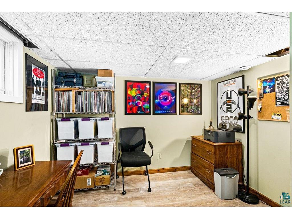26 W Mankato St Duluth MN 55803 6126480 image21