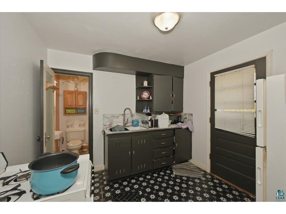 2601 Hughitt Ave Superior WI 54880 6125908 image14
