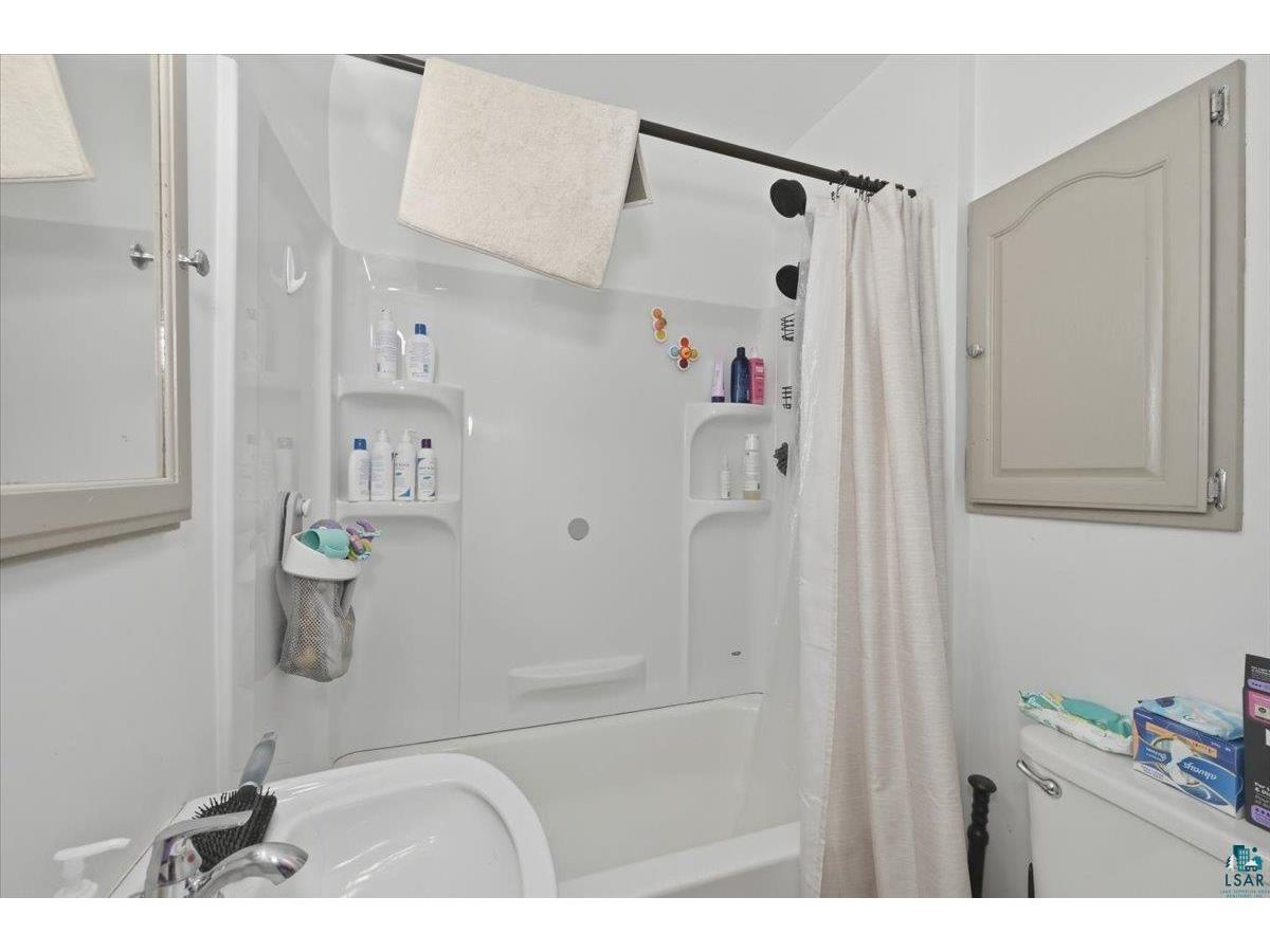 2601 Hughitt Ave Superior WI 54880 6125908 image7