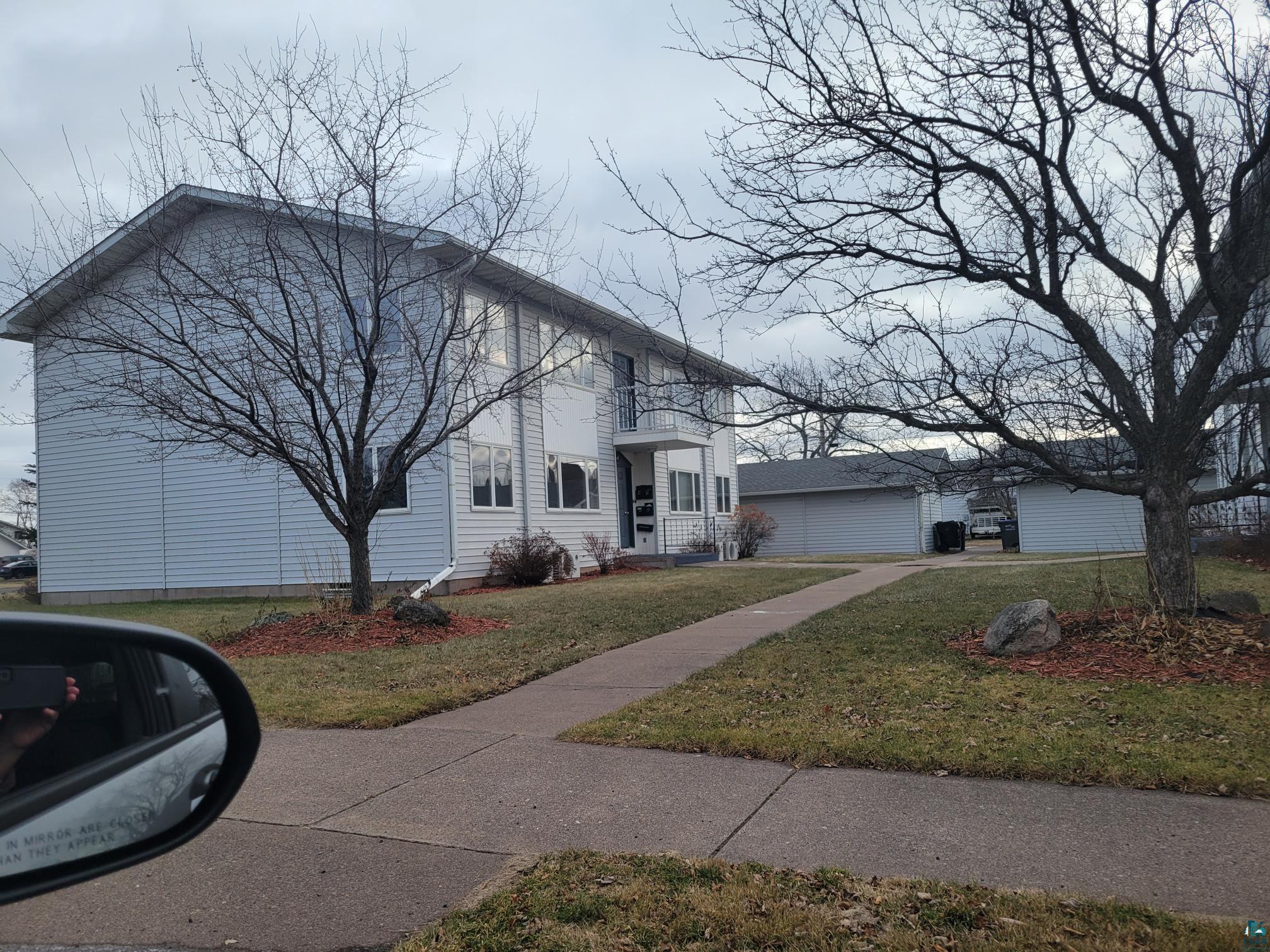 2604 N 21st St Superior WI 54880 6117308 image1