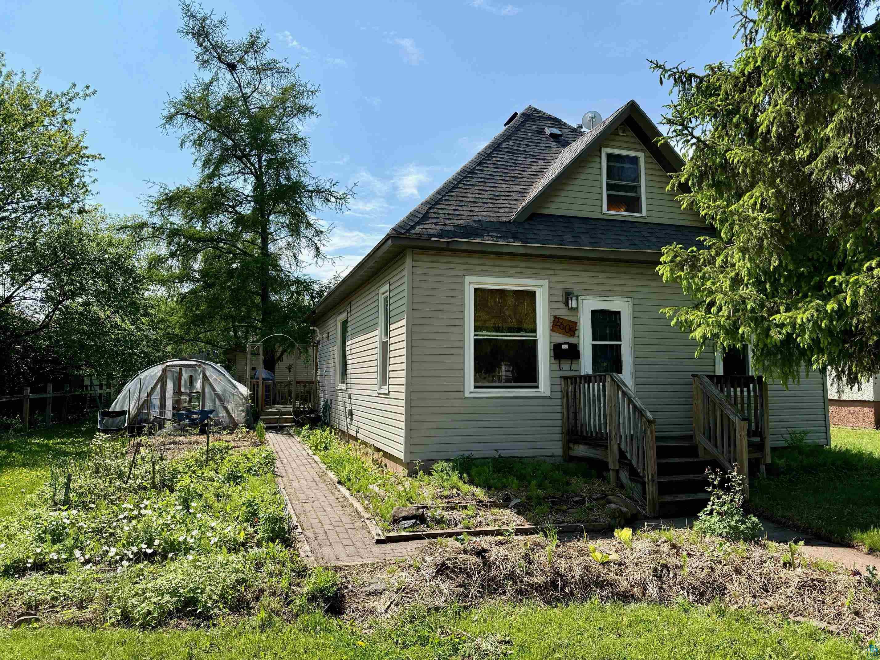 2605 Hughitt Ave Superior WI 54880 6119919 image1