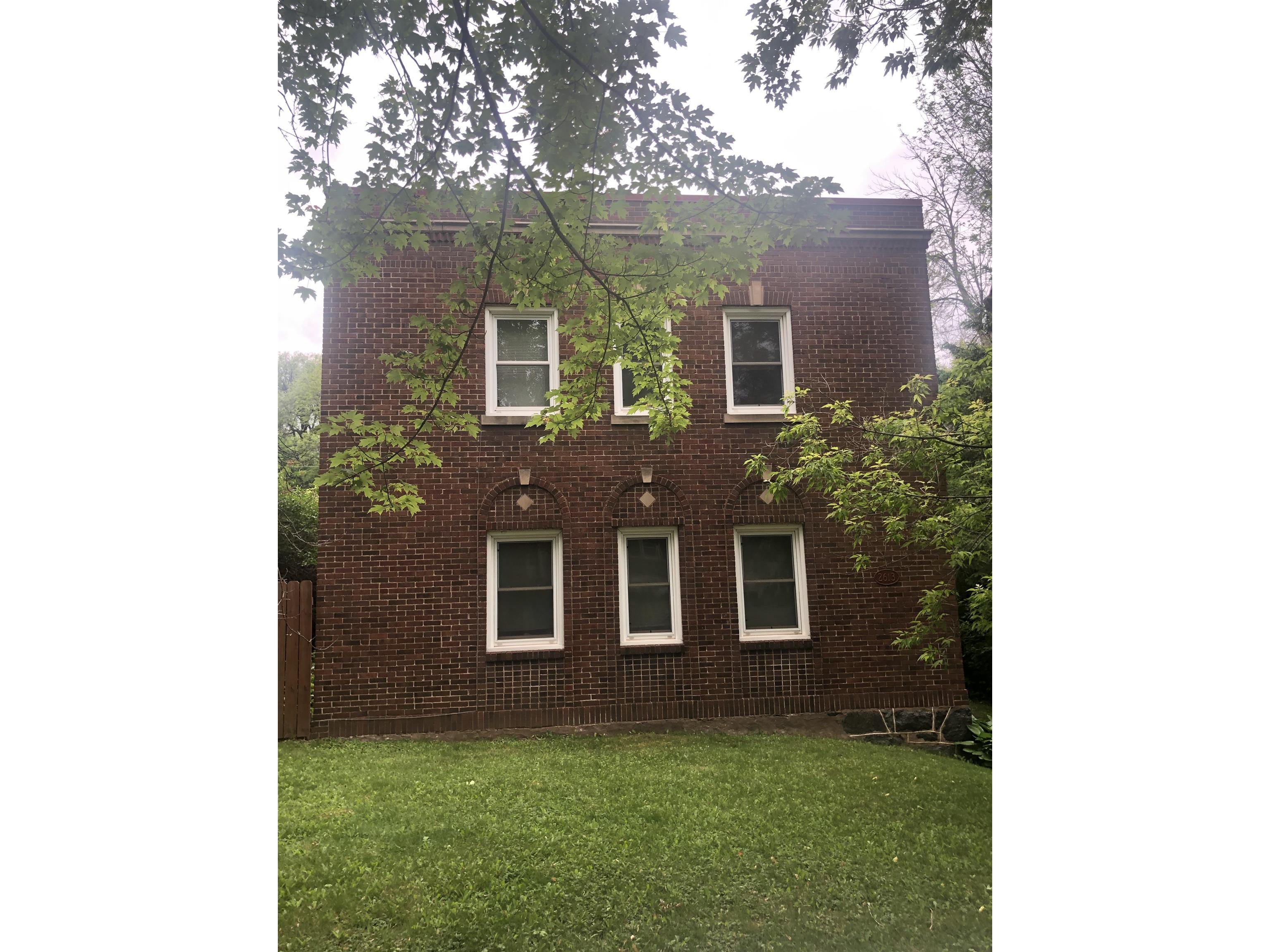 2613 W 5th St Duluth MN 55806 6120350 image1