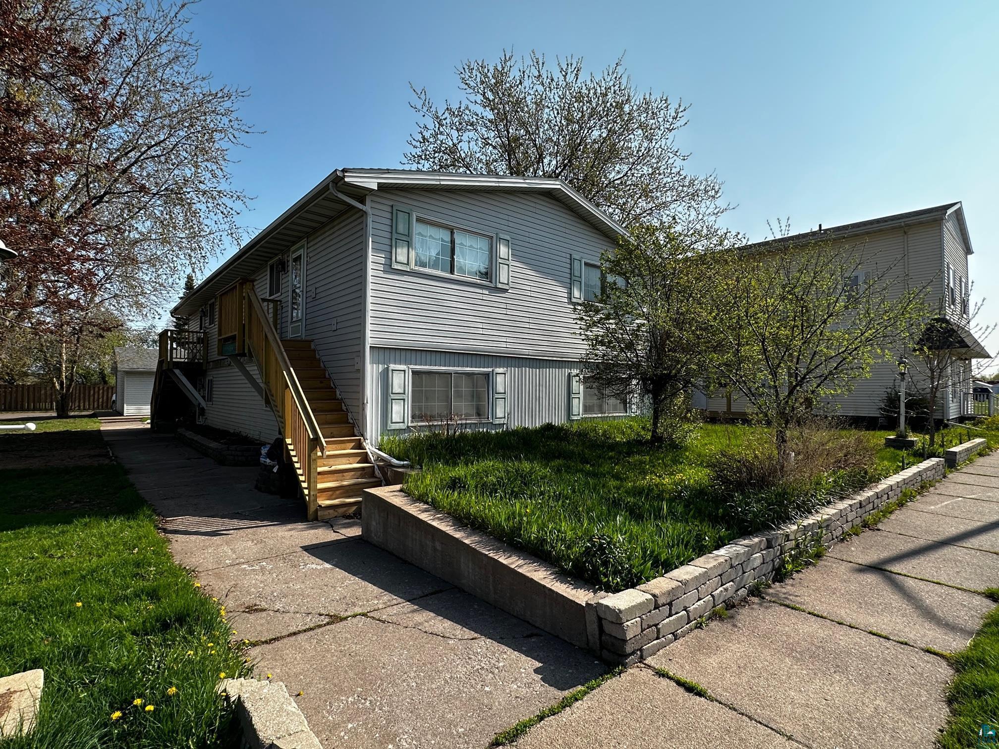 2615 N 21st St Superior WI 54880 6108304 image1