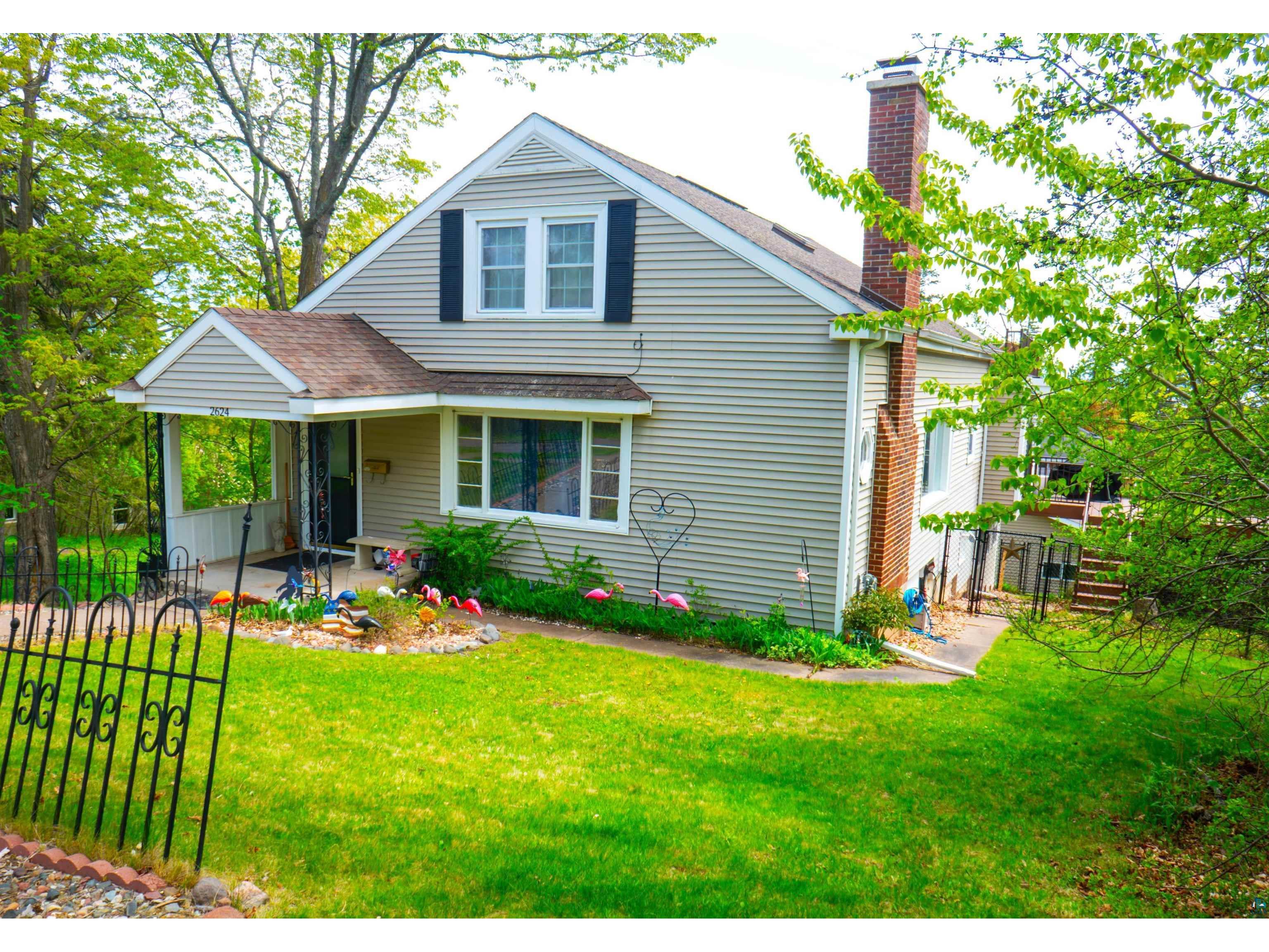 2624 1st St Duluth MN 55812 6119727 image1