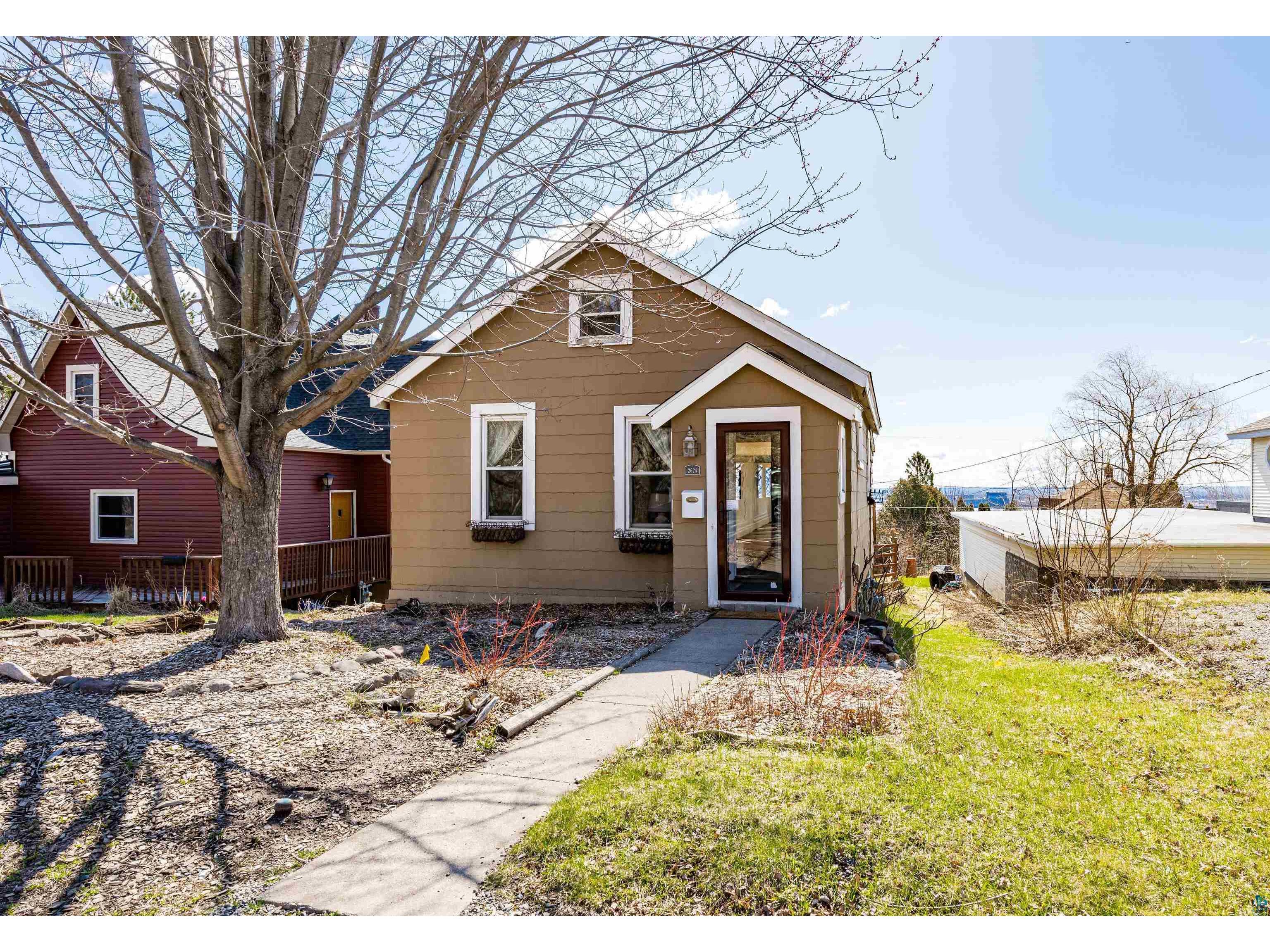 2624 W 10th St Duluth MN 55806 6124848 image1