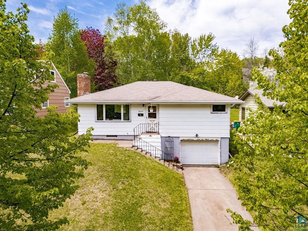 2627 W 15th St Duluth MN 55806 6125841 image1