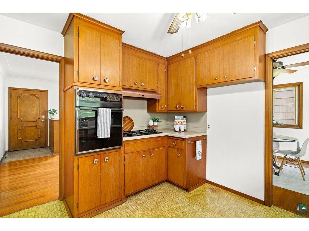 2627 W 15th St Duluth MN 55806 6125841 image8